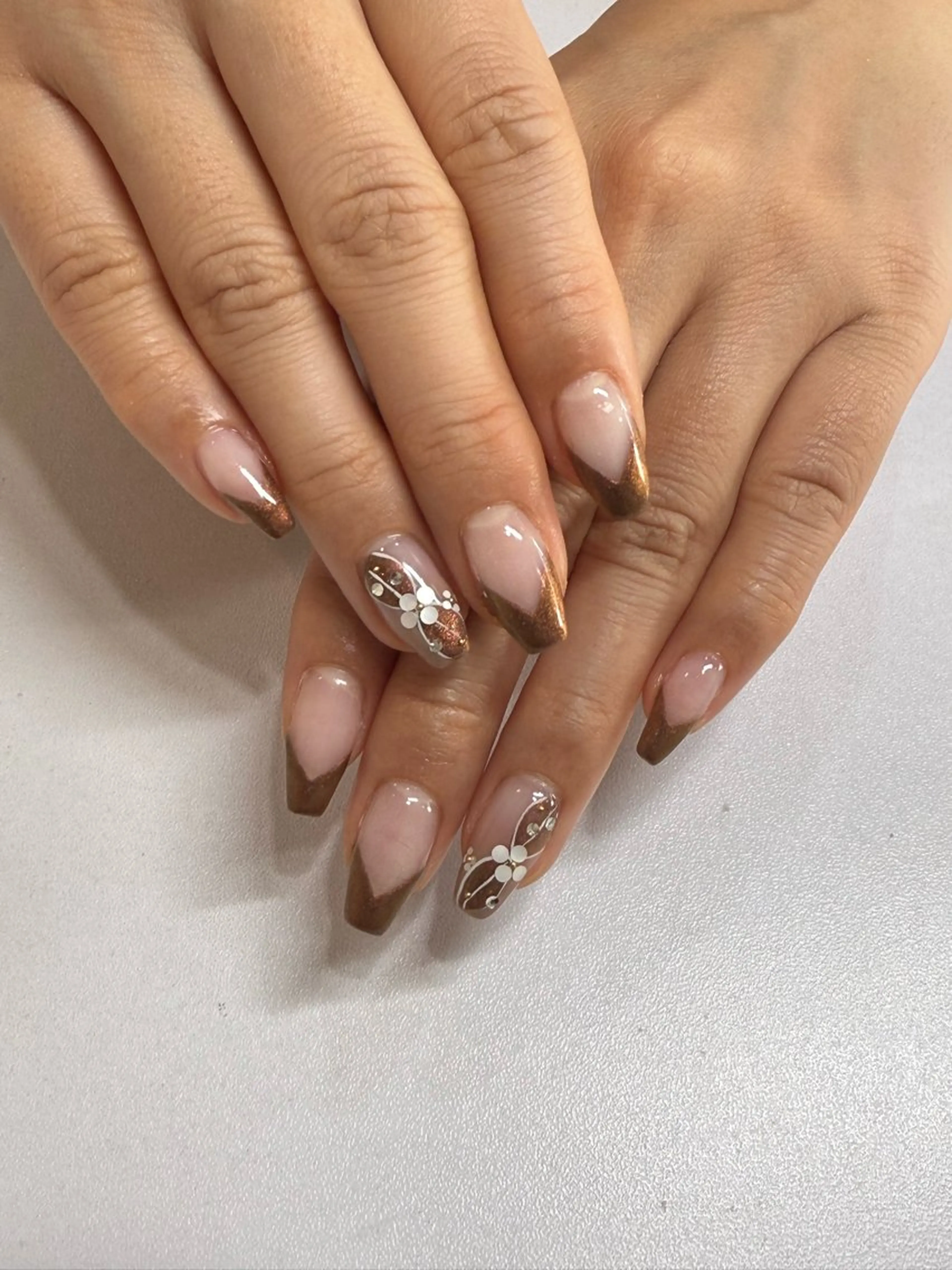 ネイル Blue Reef 四谷三丁目所属・たかの はづきのネイルデザイン