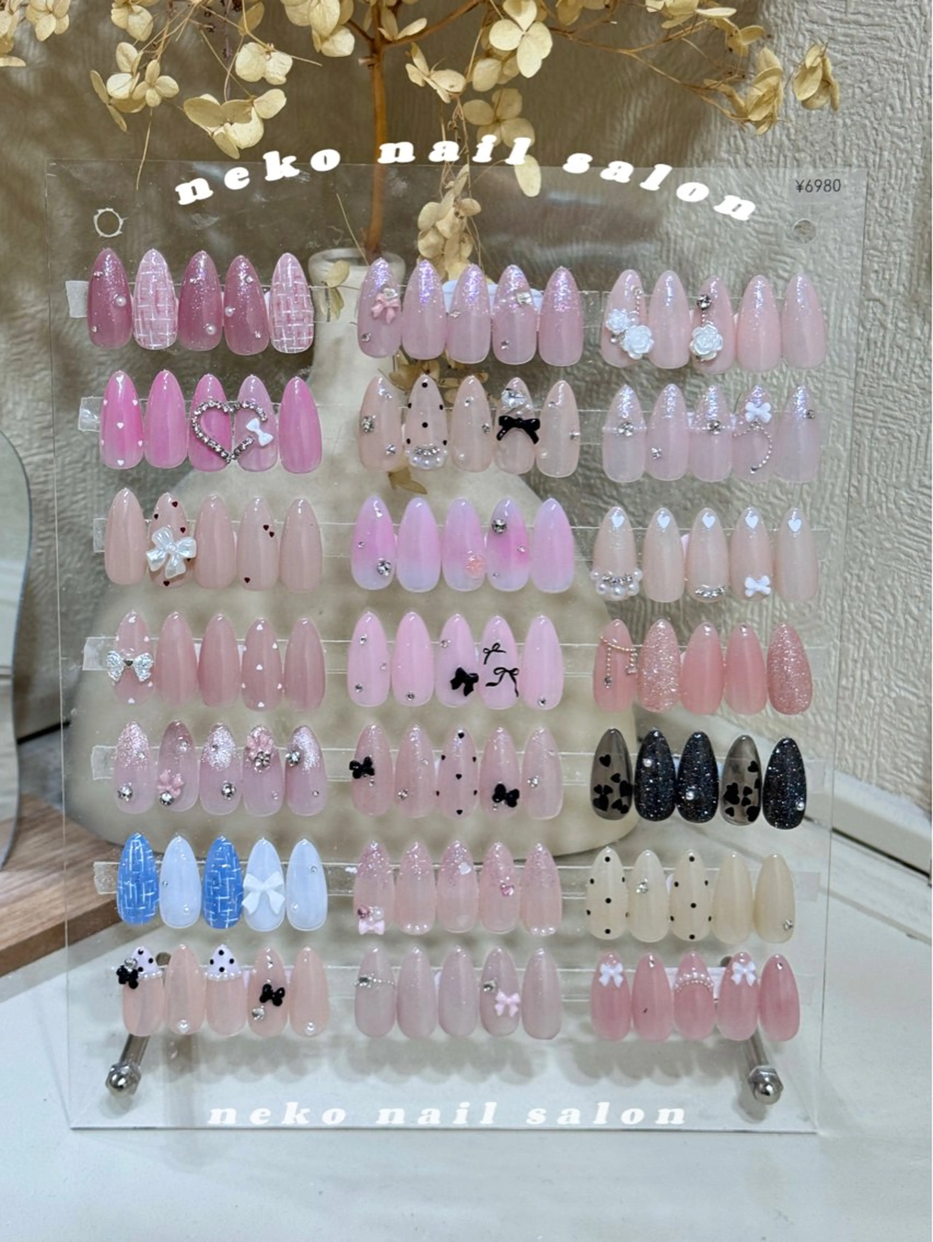 ネイル ドット ガーリー ハート ワンホンネイル ハンドネイル neko nail所属・neko nailのネイルデザイン