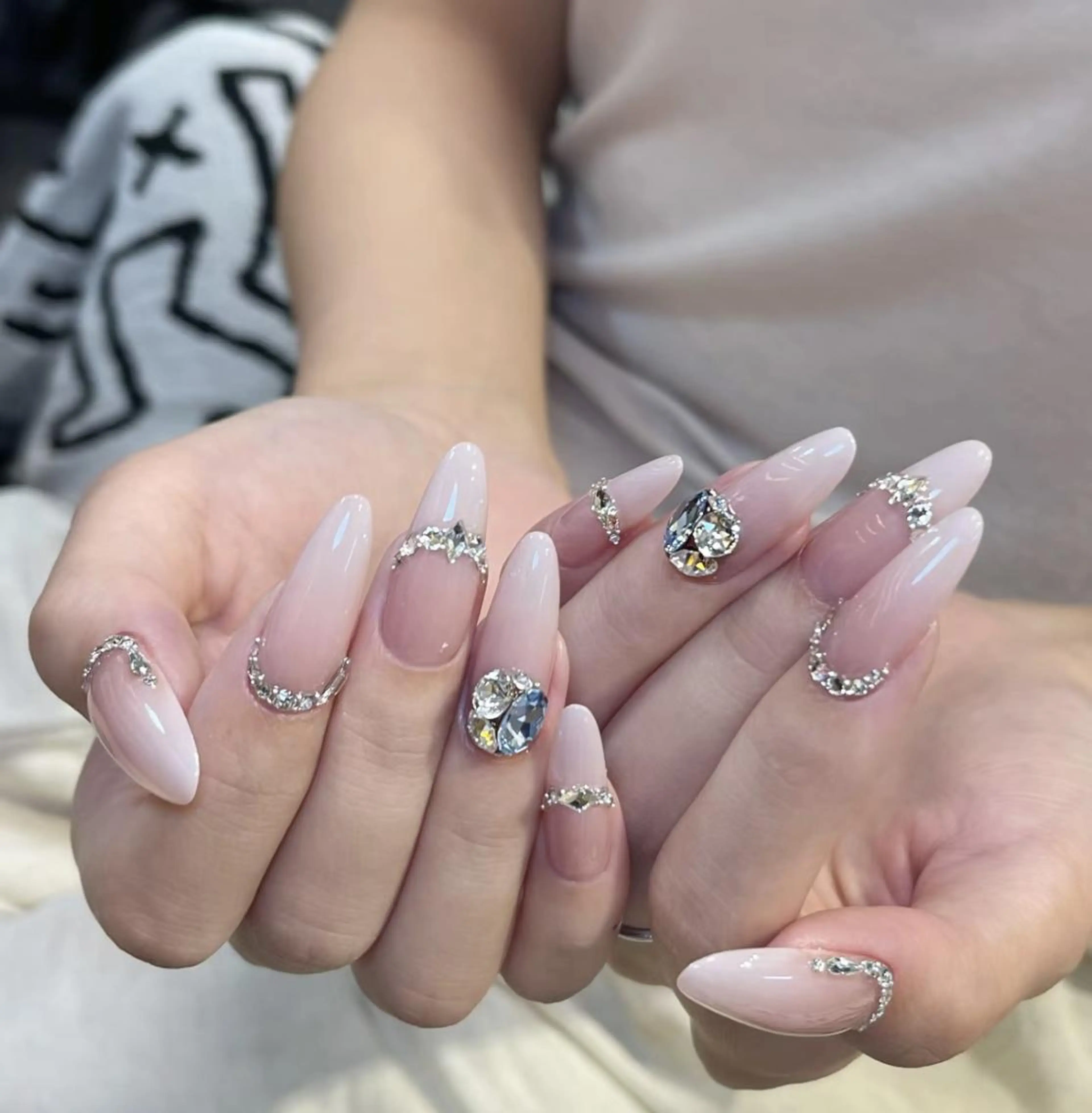 ネイル ハンドネイル Pure&Rich Nailのネイルデザイン