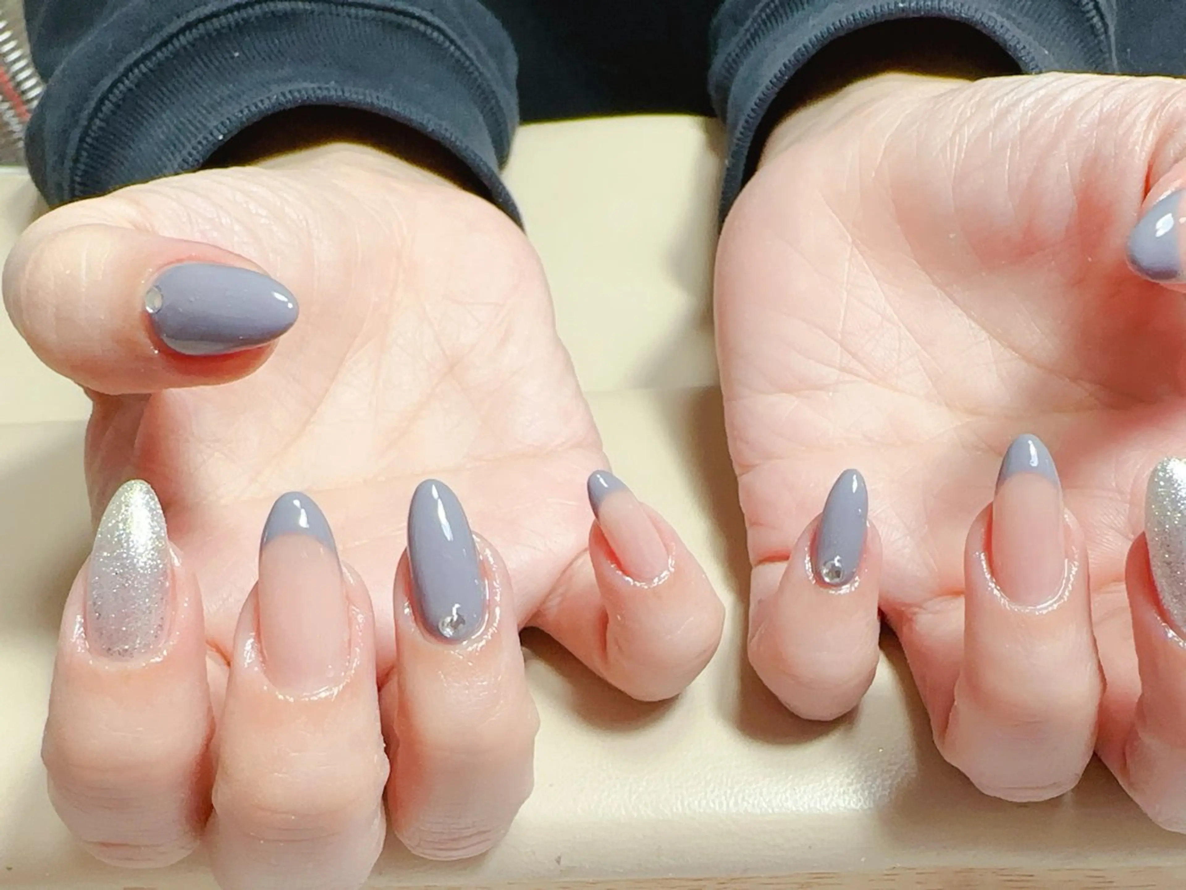 ネイル ハンドネイル NAIL CIRCLESのネイルデザイン