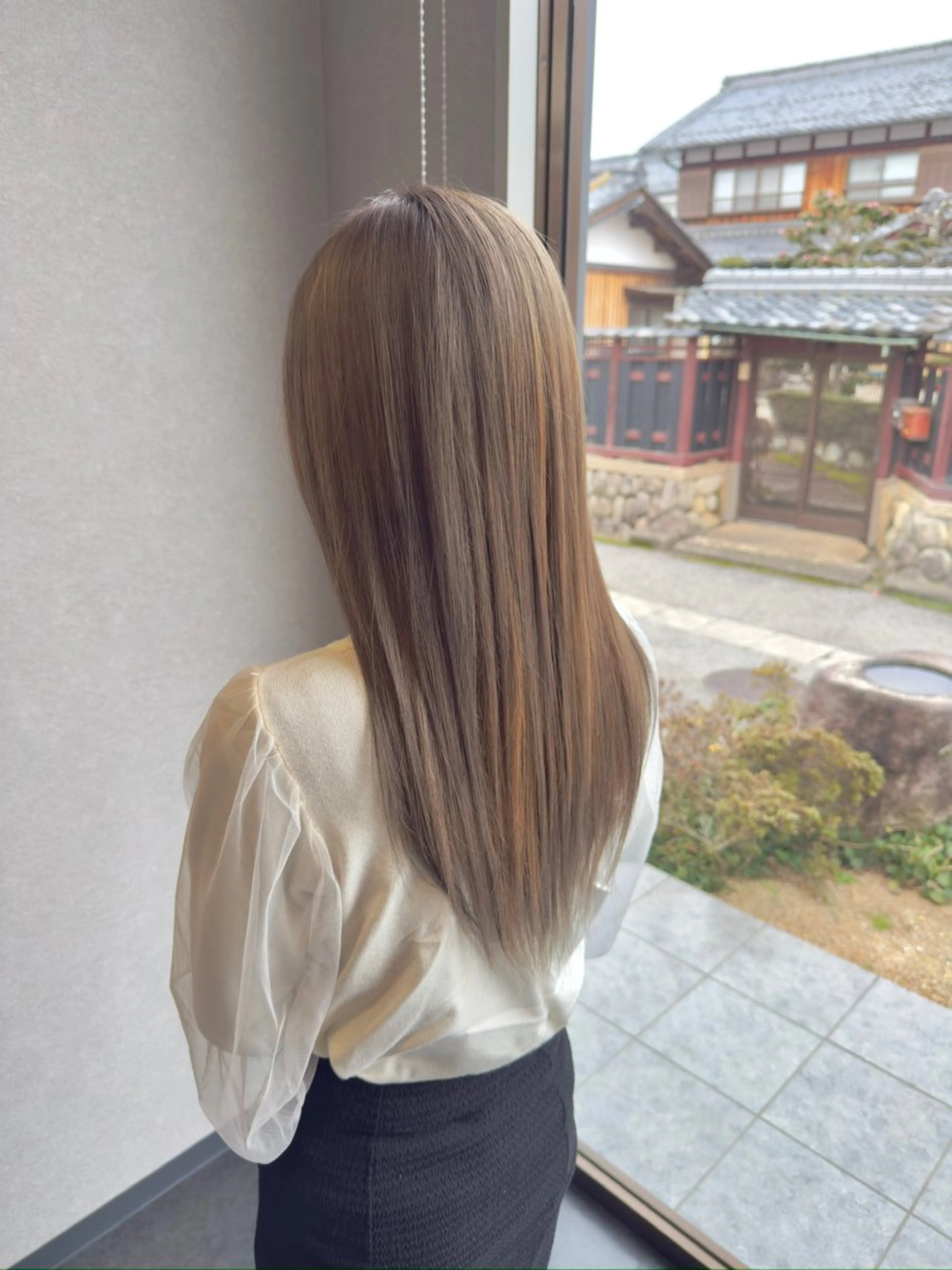 セミロング 髪質改善⚡️カラー 🍀武久 誠🍀のヘアスタイル