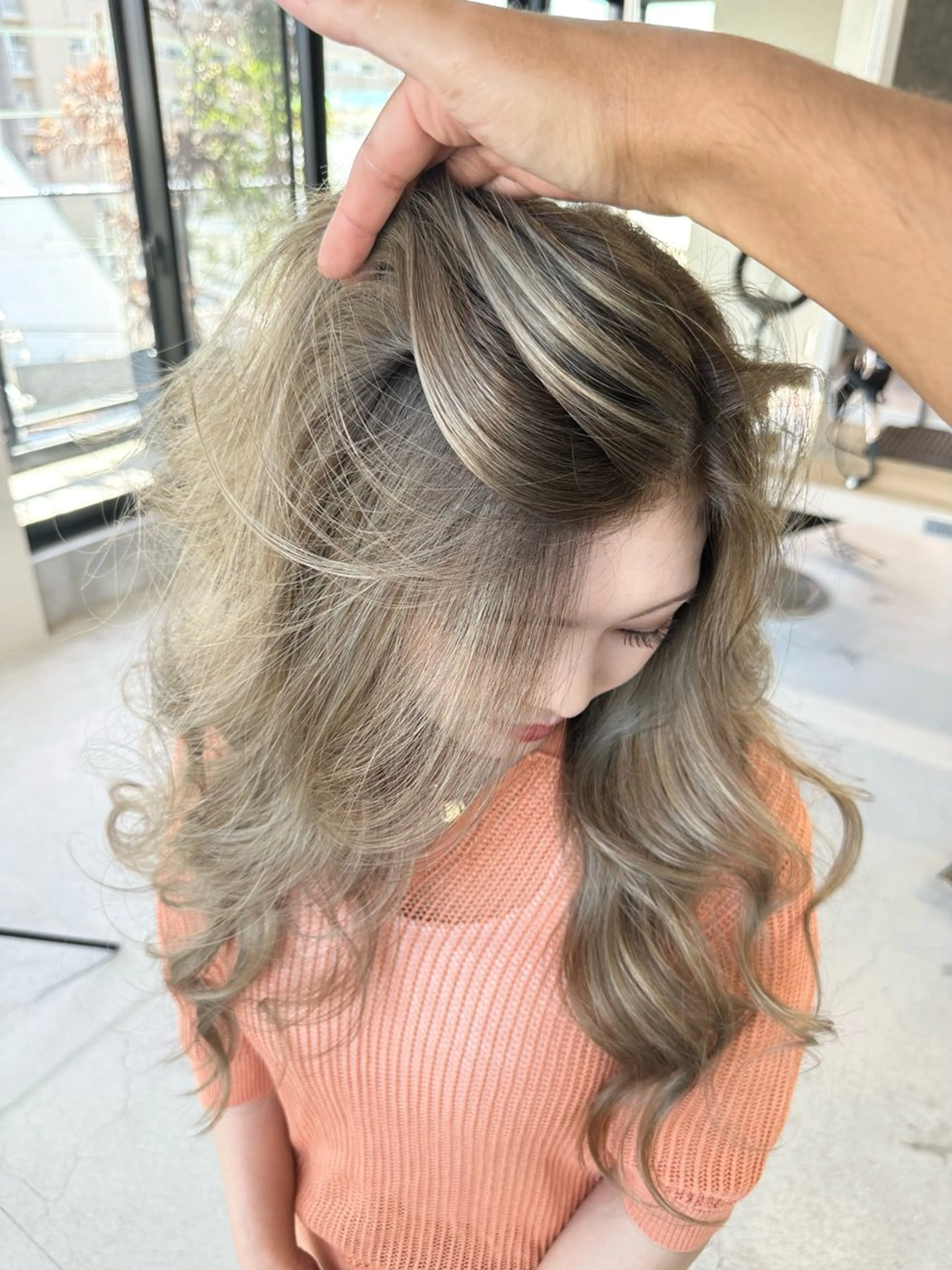 ロング カラー ヘアカラー トリートメント 井上 一平のヘアスタイル