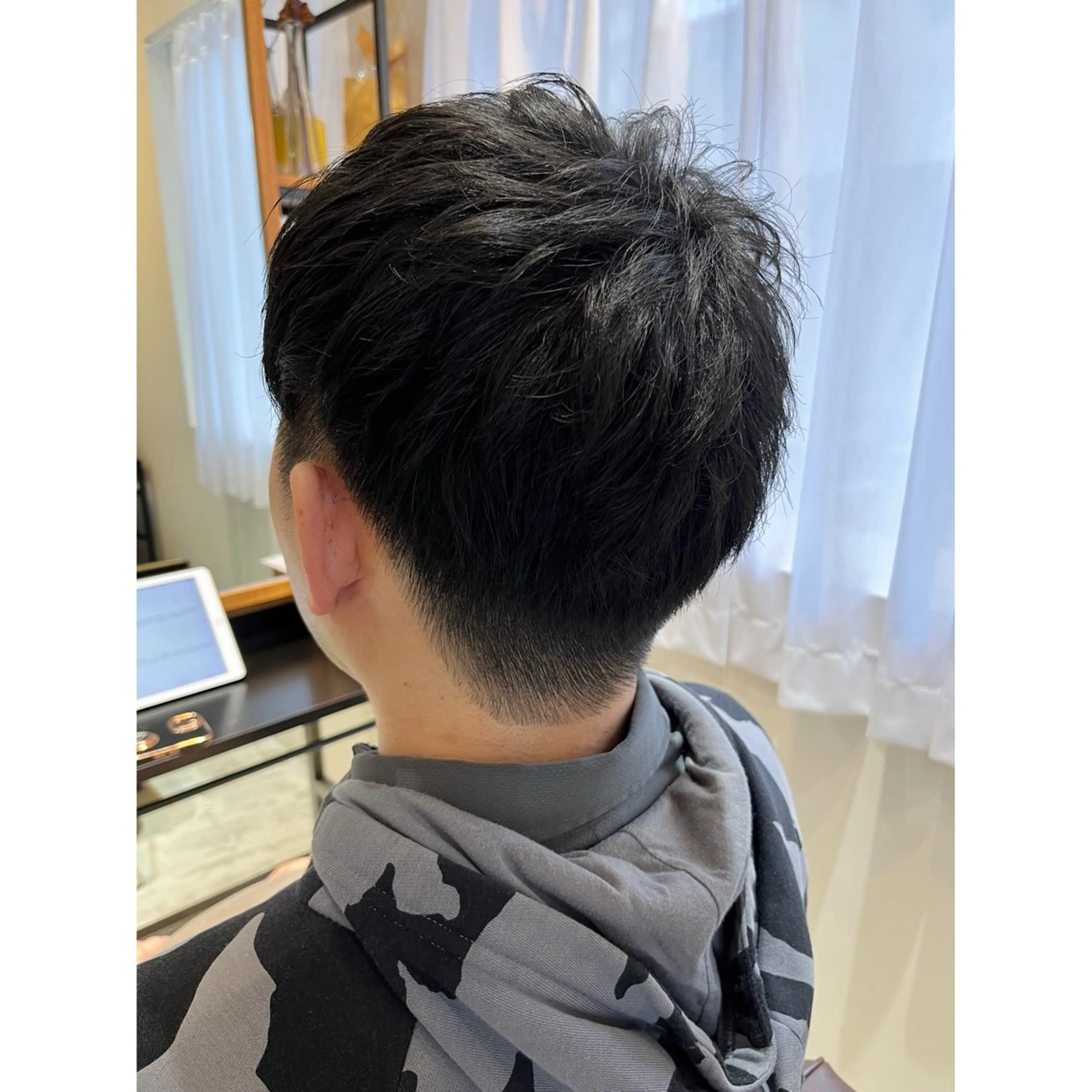 ショート 喜友名洸季 anoneのヘアスタイル