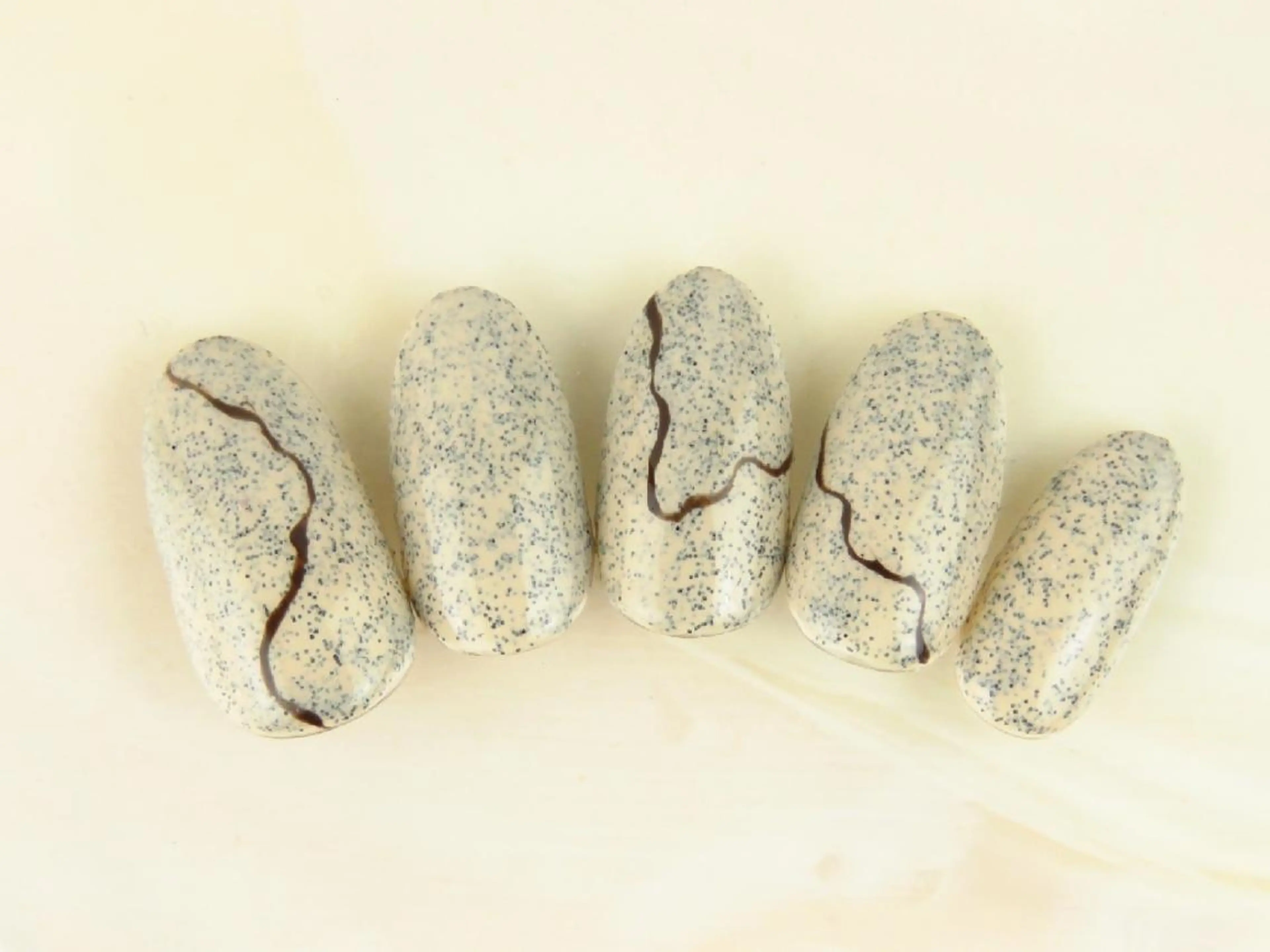 ネイル アートネイル IWAMOTO Aのネイルデザイン