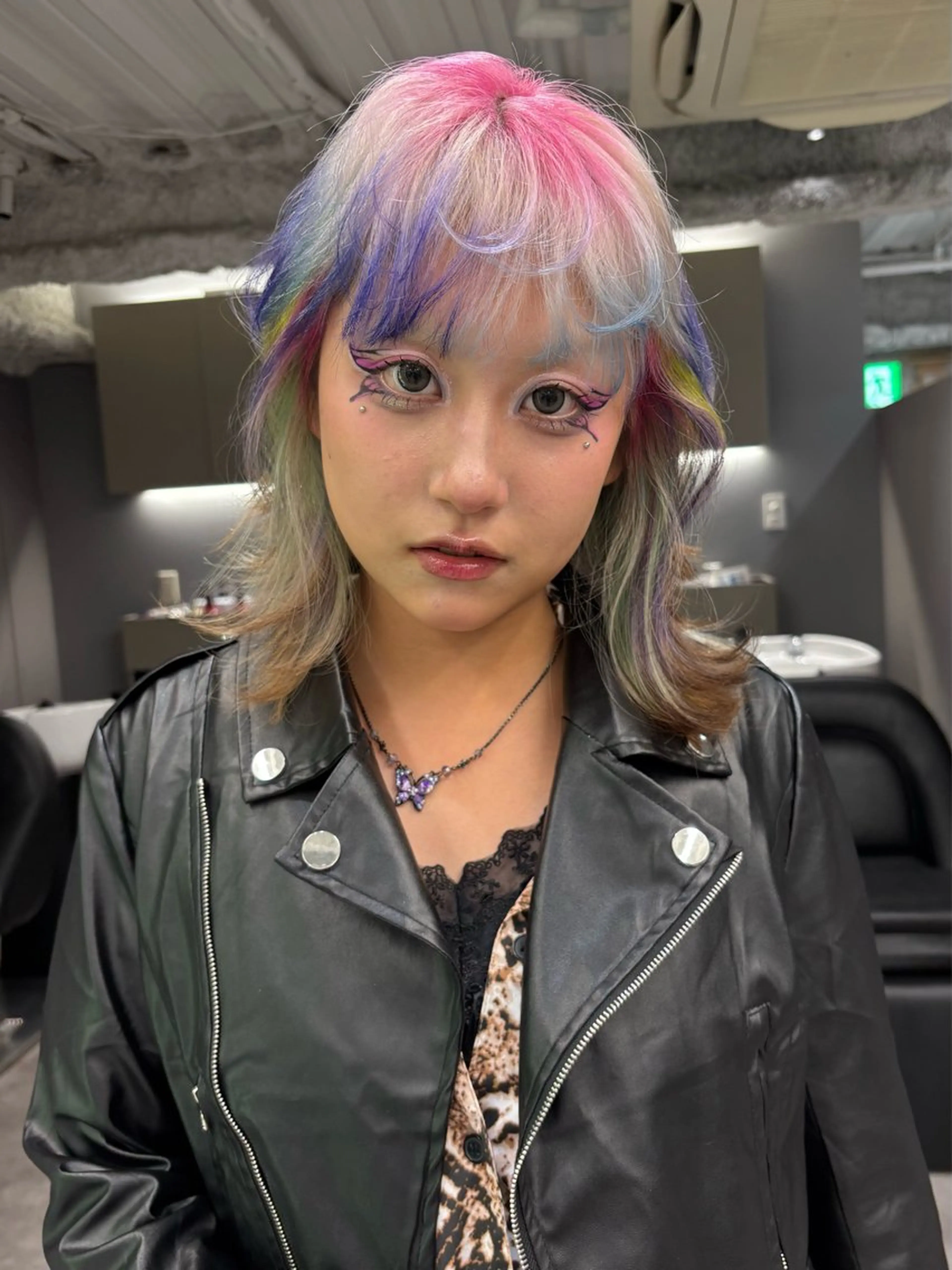 ミディアム カラー ブリーチ デザインカラー ハイトーンカラー ヘアカラー 名古屋／デザイン／ ブリーチ/松井亮磨のヘアスタイル