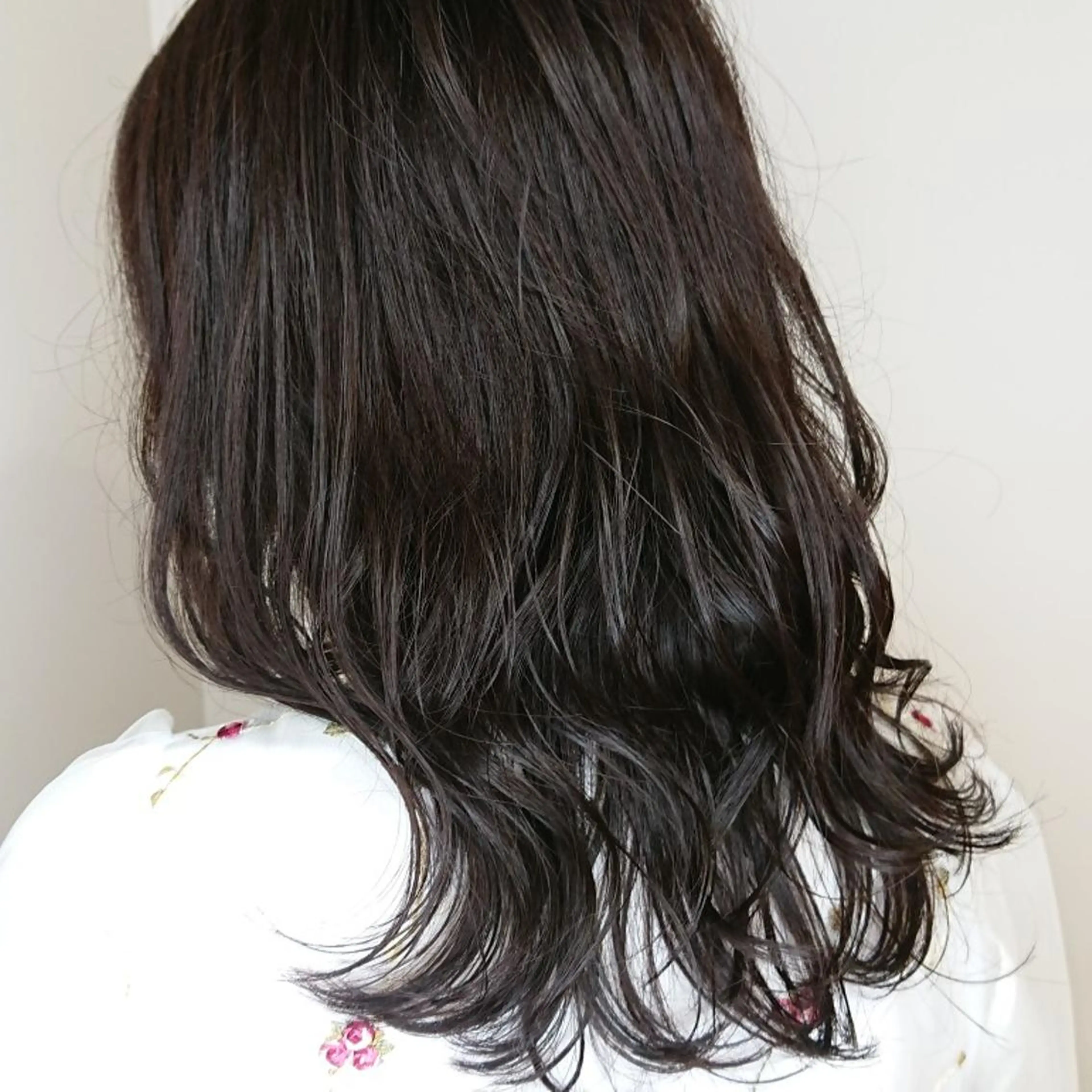 カラー ヘアカラー トリートメント ブリーチ/ヘアケア/ 艶髪/イギチハルのヘアスタイル