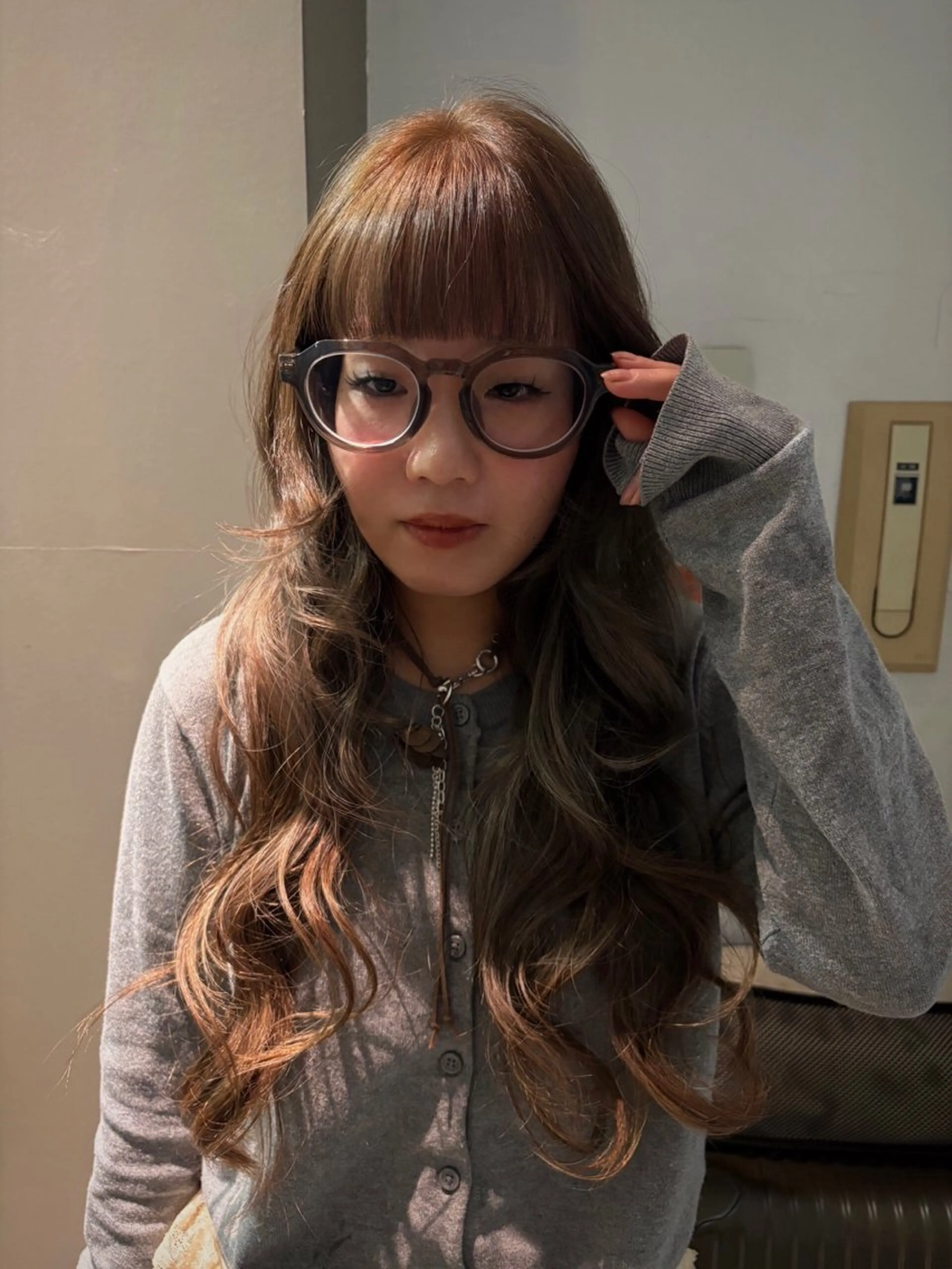 ロング カラー カット ヘアカラー トリートメント ショート／ボブ／レイ ヤーいくらまゆのヘアスタイル