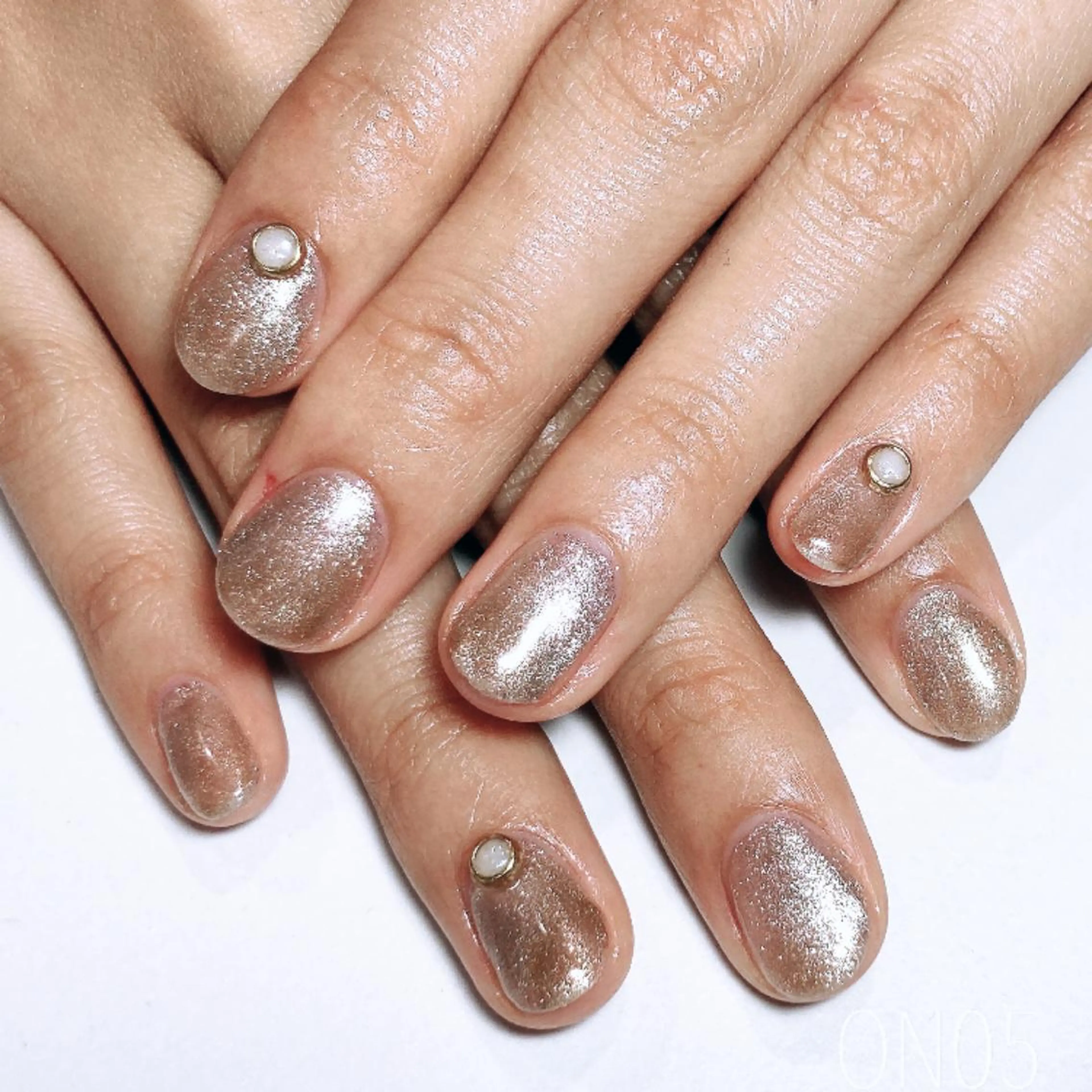 ネイル 園 寛子 （ネイリスト）のネイルデザイン