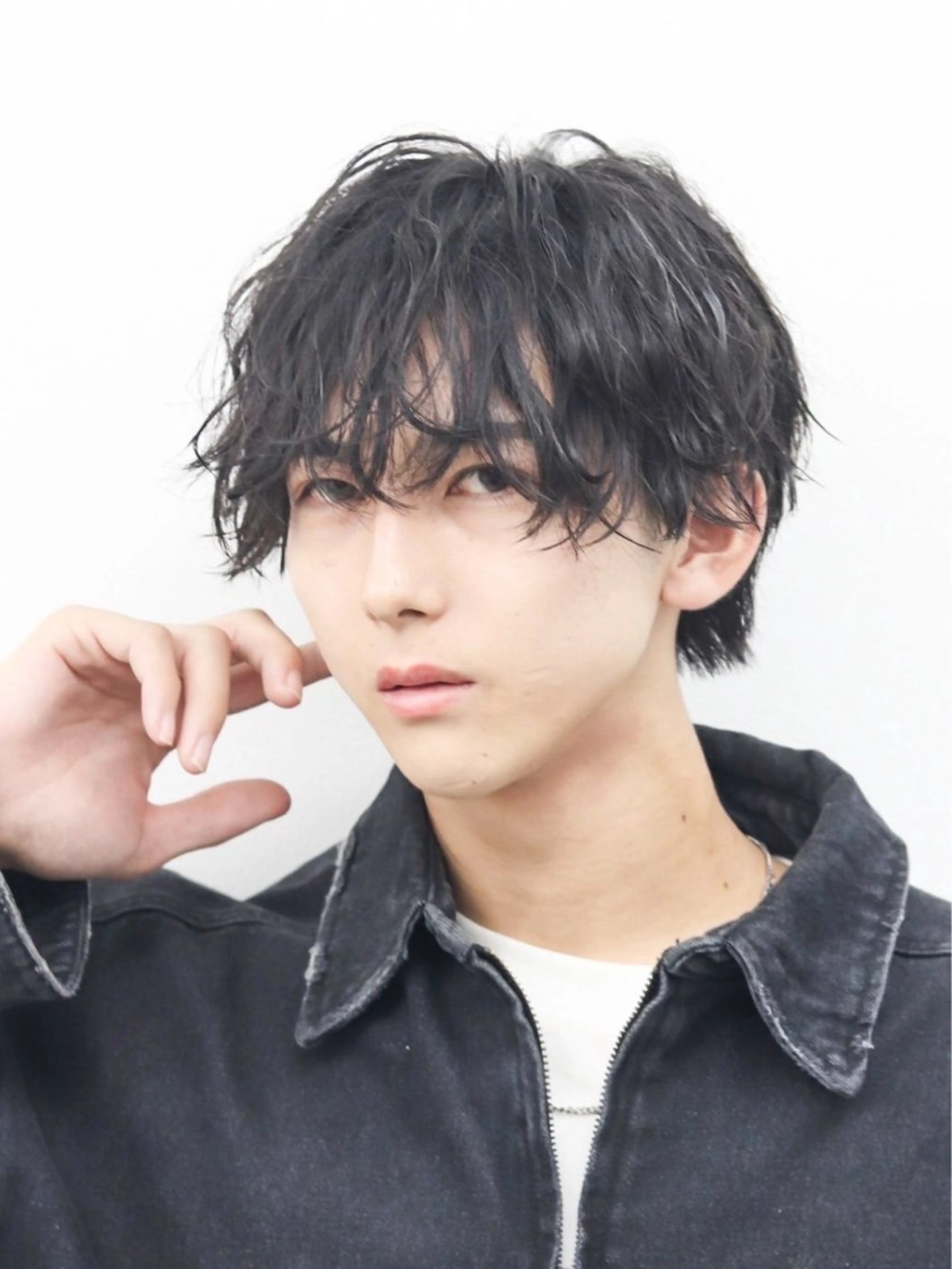 ミディアム カラー パーマ ヘアアレンジ メンズ メンズ韓国風 韓国風ヘア 似合わせカット メンズ特化❤️‍🔥 RIKU❤️‍🔥のヘアスタイル