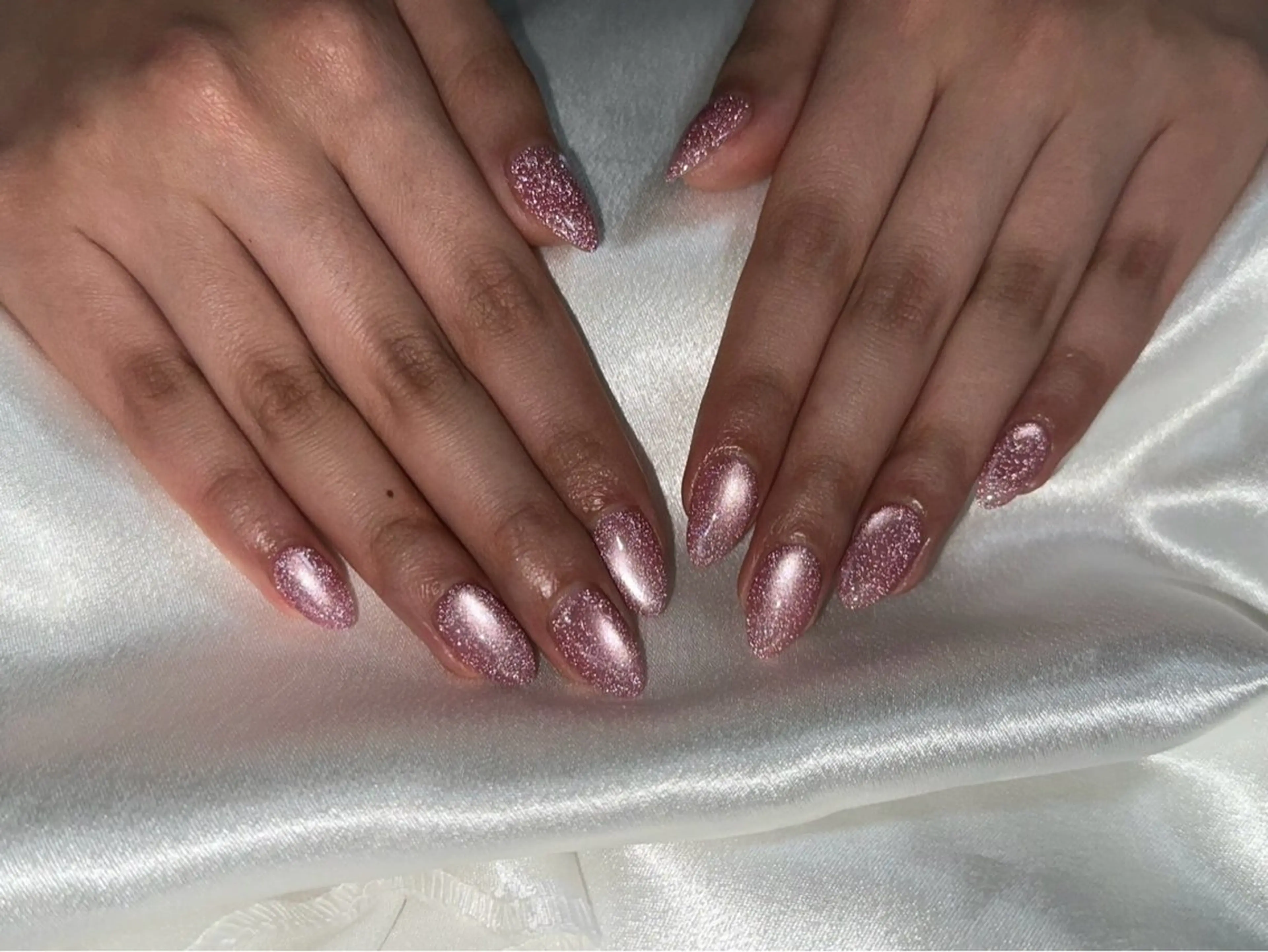 ネイル オーロラネイル 桜ネイル フラッシュネイル フラッシュマグ フラワーネイル ハンドネイル kikinail 溝の口のネイルデザイン