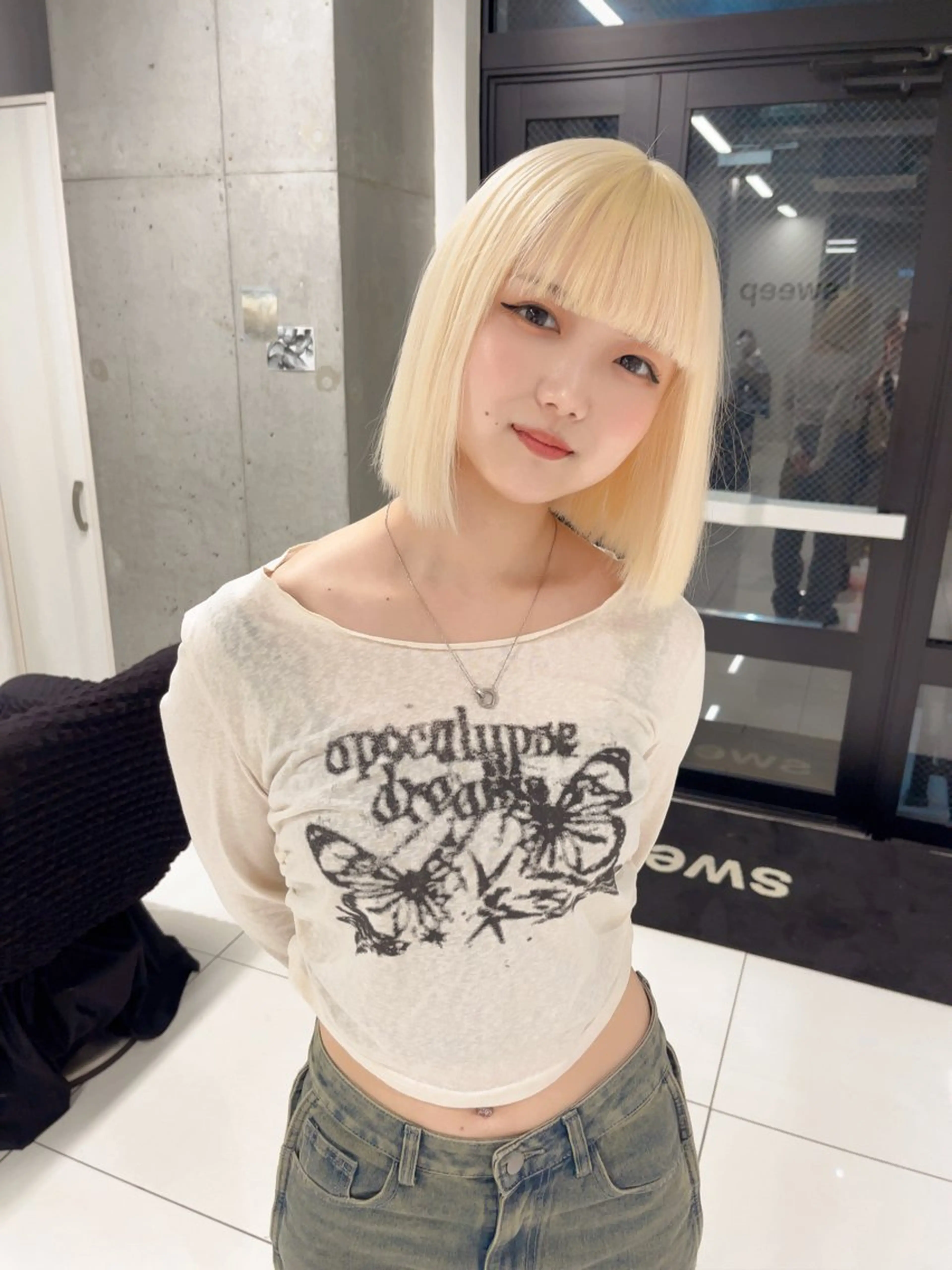 ミディアム りおな/エクステ /ミルクティーカラーのヘアスタイル