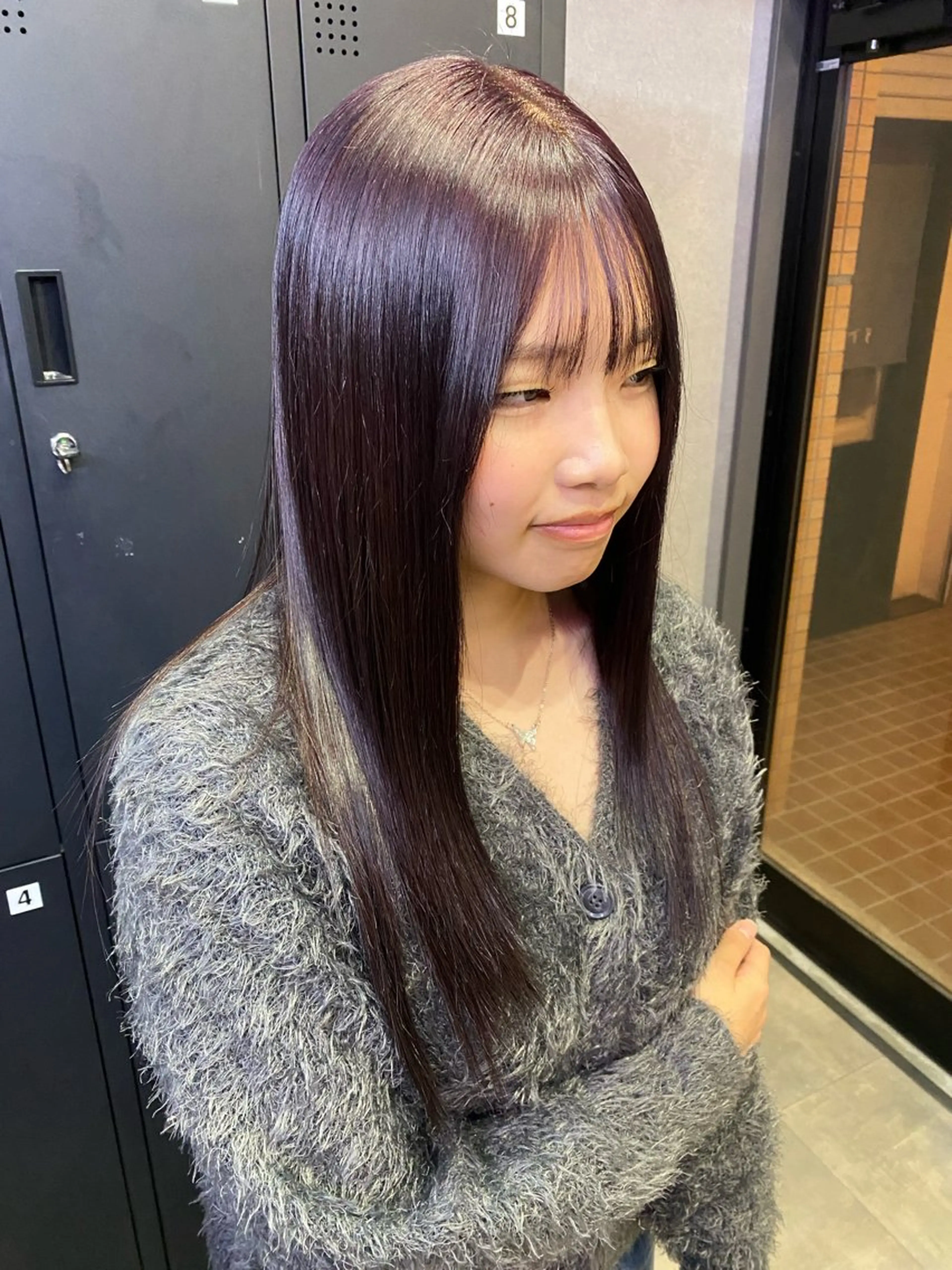 カラー 𝗮𝘆𝘂𝗺𝗶 ハイトーン🎀のヘアスタイル