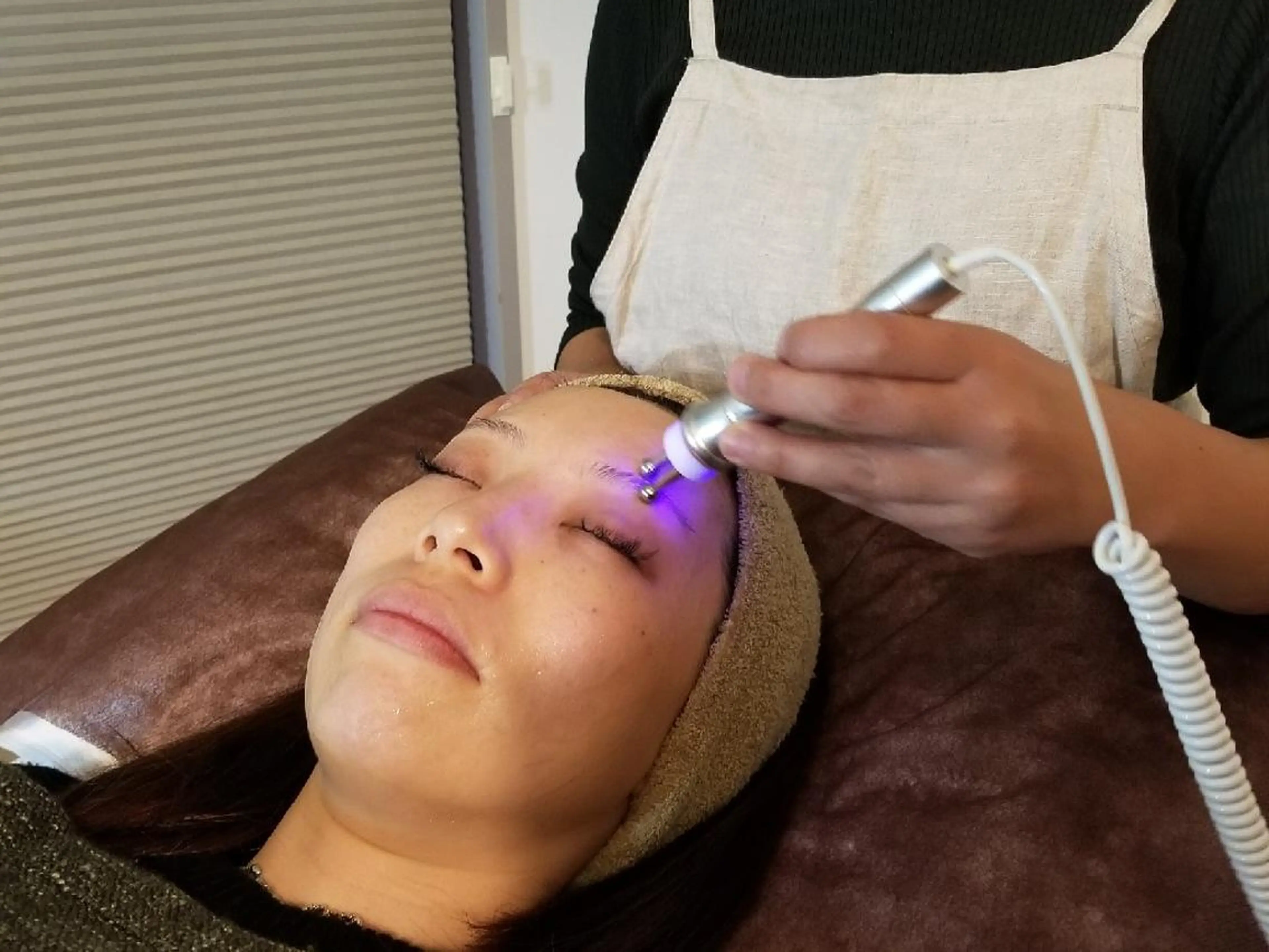 U_la所属・U_la [ウーラ] 片岡の眉毛・アイブロウイメージ