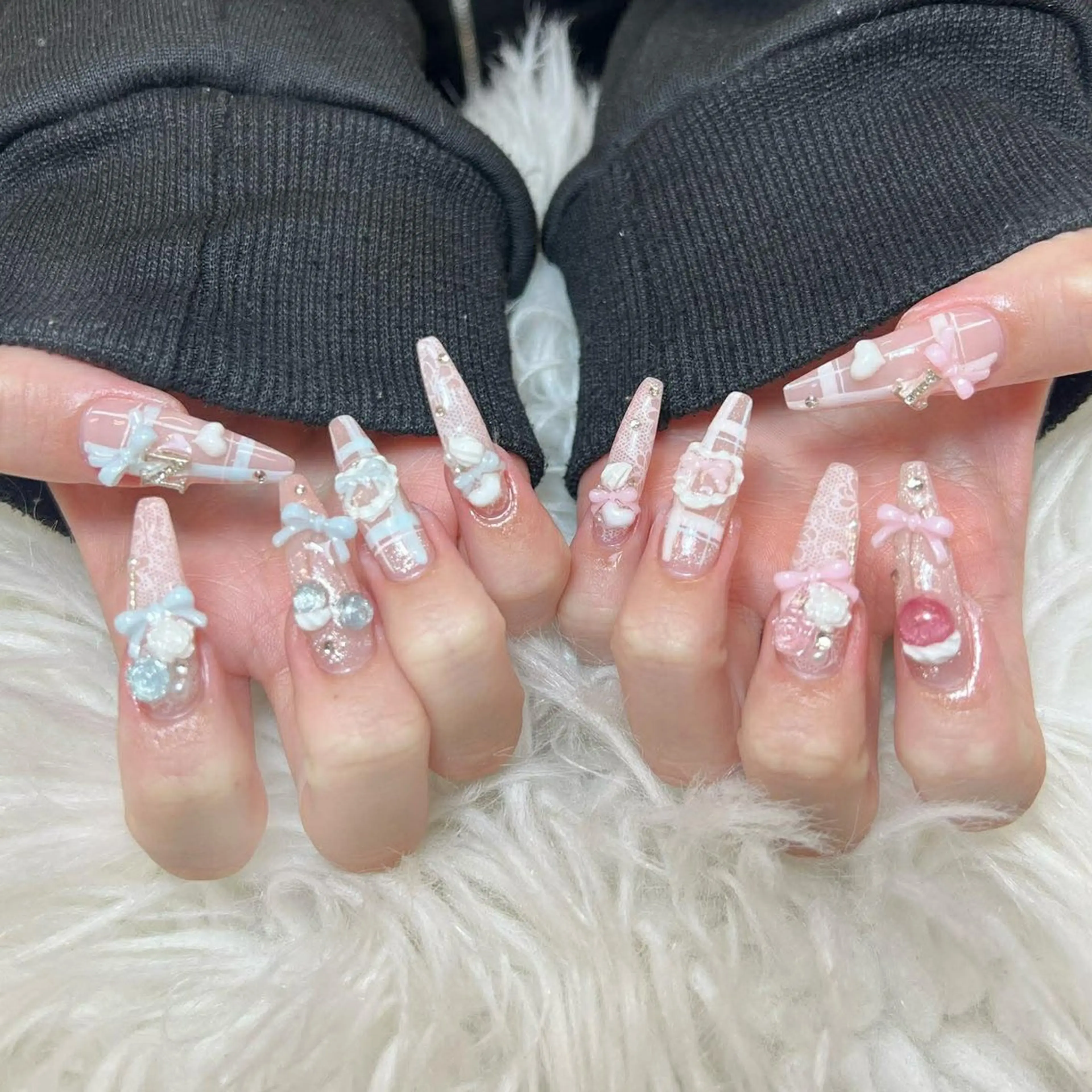 ネイル ANH NAIL ゴテゴテ専門店💎のネイルデザイン