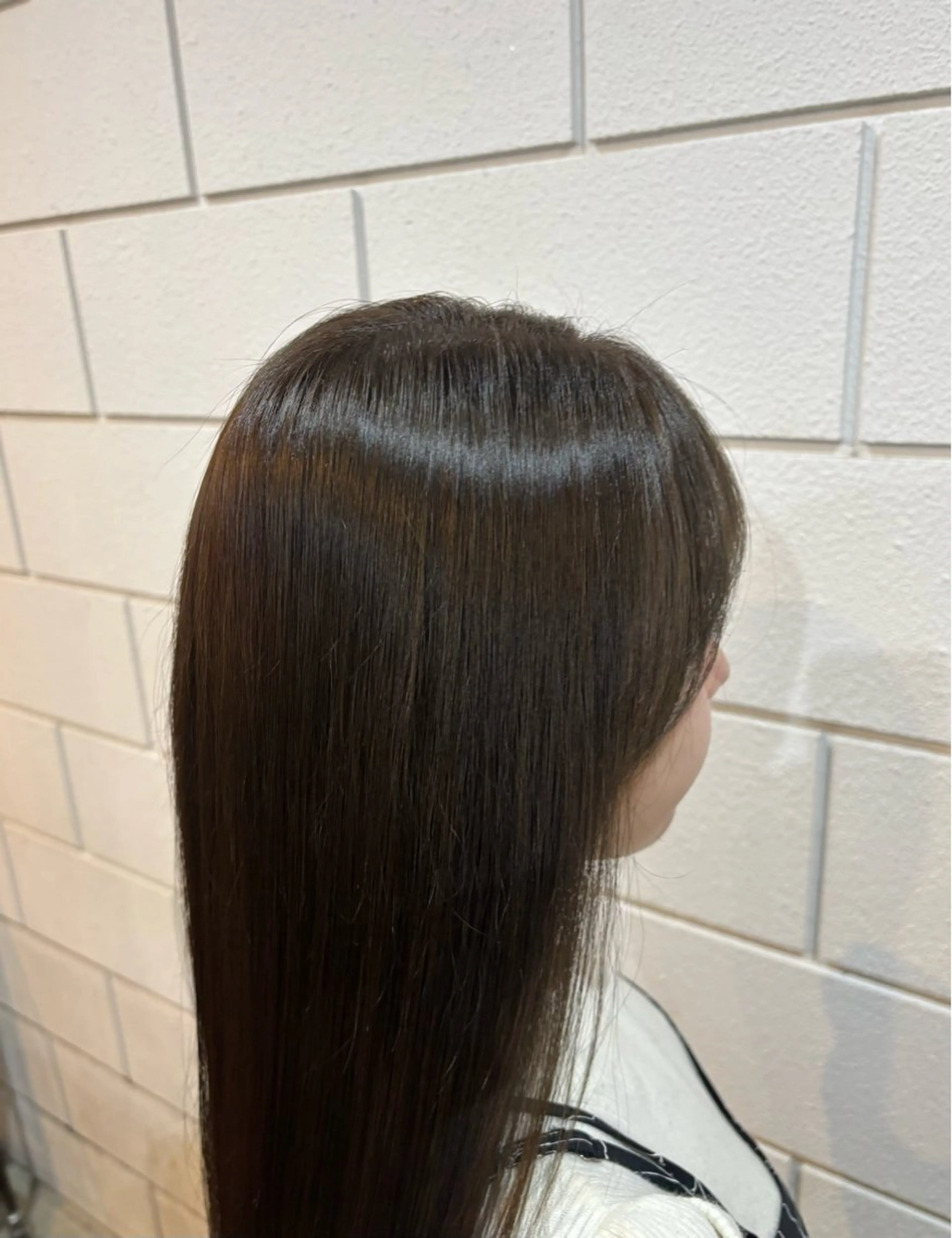 ロング カラー 平野 礼のヘアスタイル