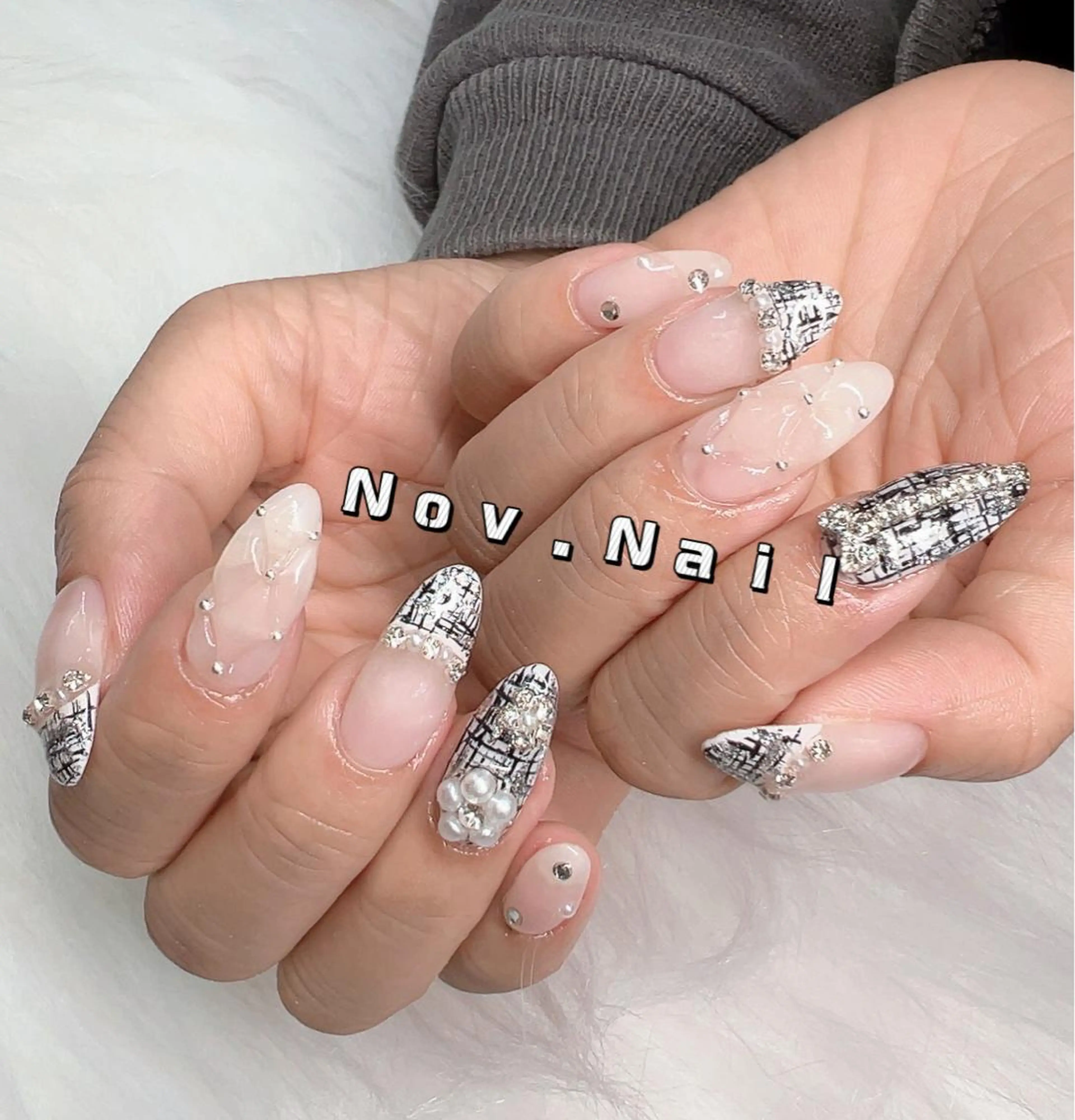 ネイル ハンドネイル ハンドケア Nov. ネイルサロンのネイルデザイン