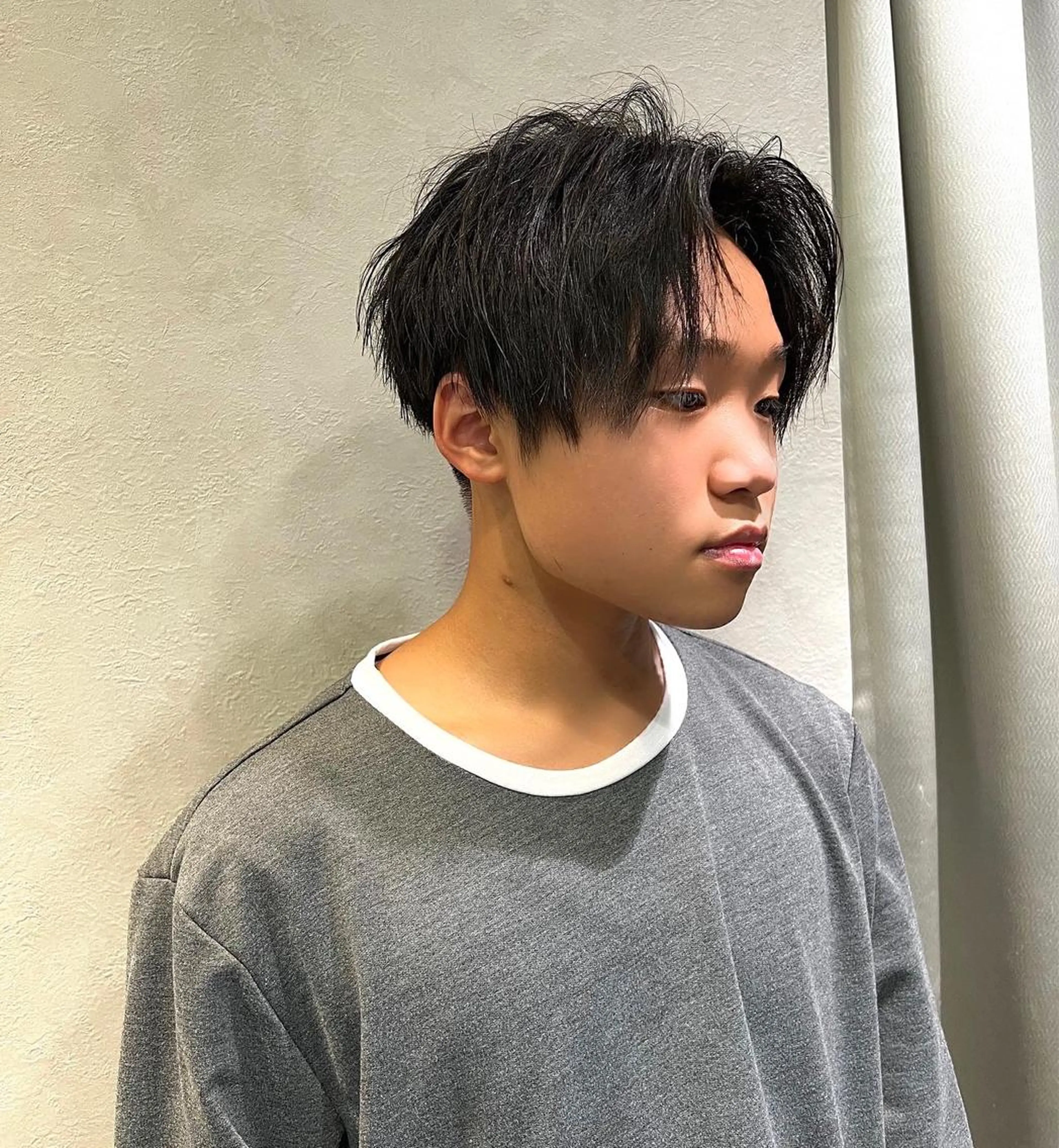 ショート カラー メンズ キッズ アップバング センターパート メンズパーマ ショートヘア カット BARBER SUGIYAMA所属・北千住理容室バーバー 小堀悠作のヘアスタイル