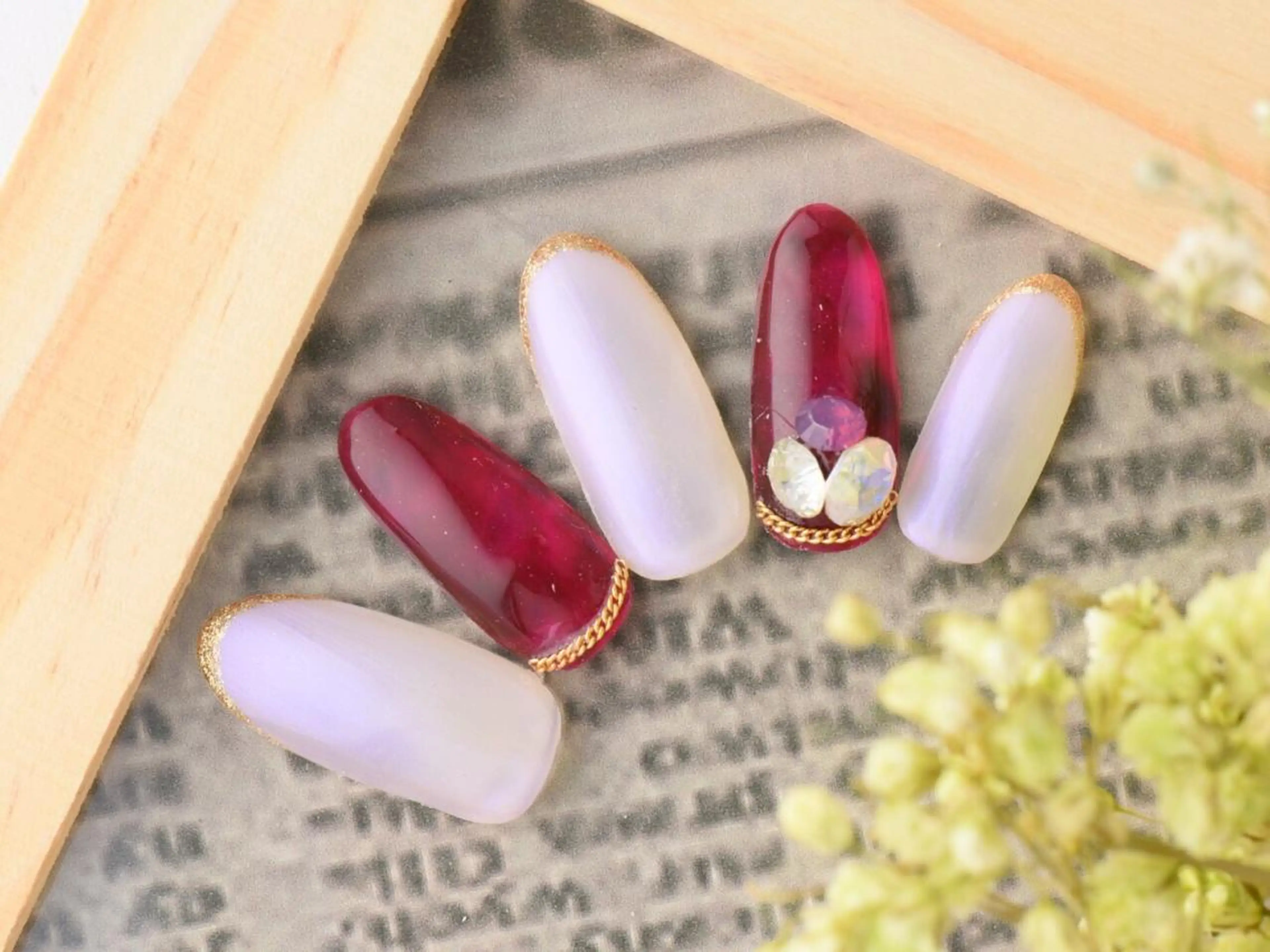 ネイル 松井 亜由美のネイルデザイン