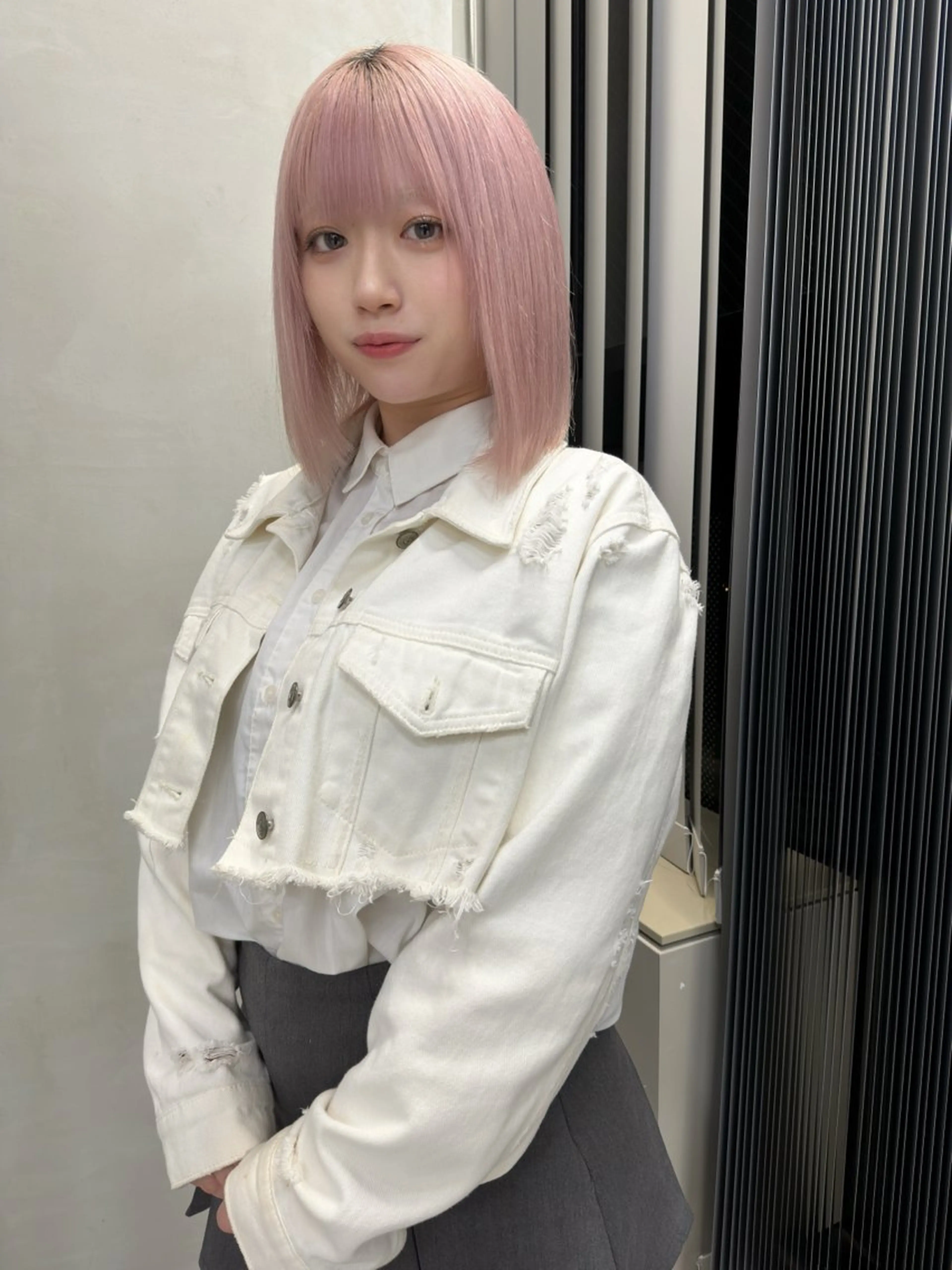 ミディアム カラー ピンクカラー ホワイトピンク ヘアカラー ダメージレスブリーチ 専門美容師/クワさんのヘアスタイル