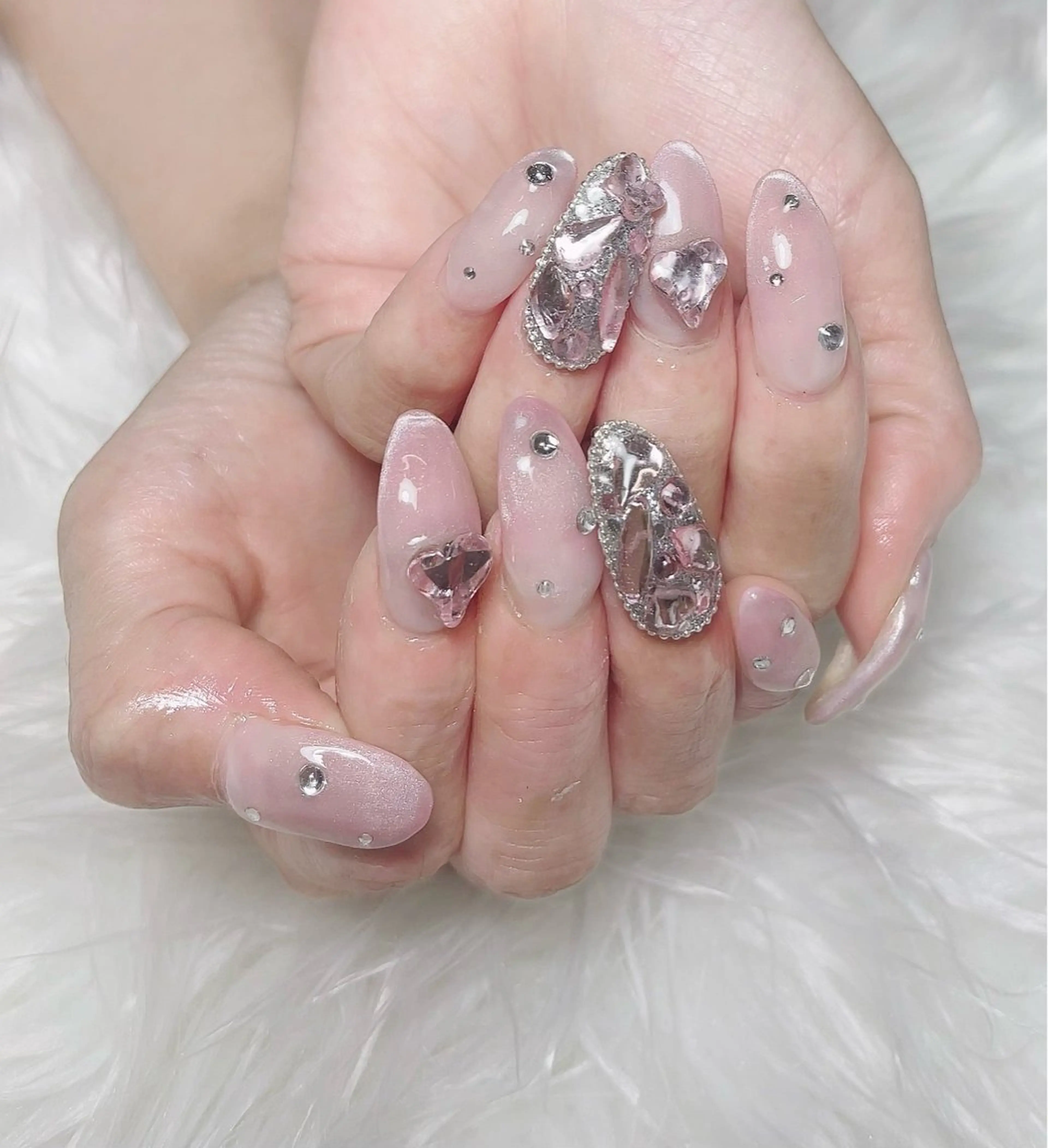 ネイル 持ち込み ハンドネイル hairsalon556所属・hairsalon 556のマツエク・マツパデザイン