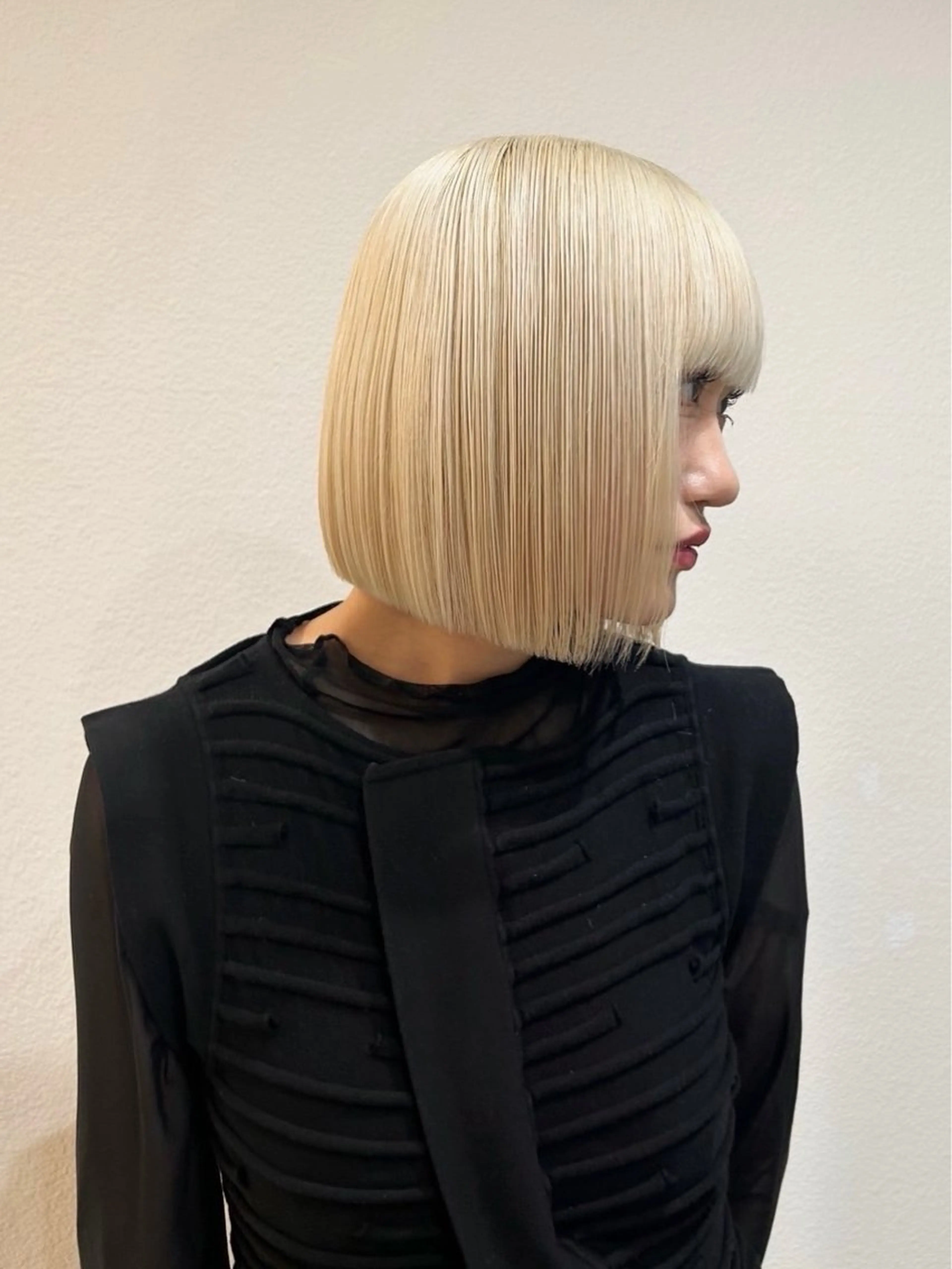 ショート カット ヘアカラー ハイトーン/ウルフ/ レイヤー/Asukaのヘアスタイル