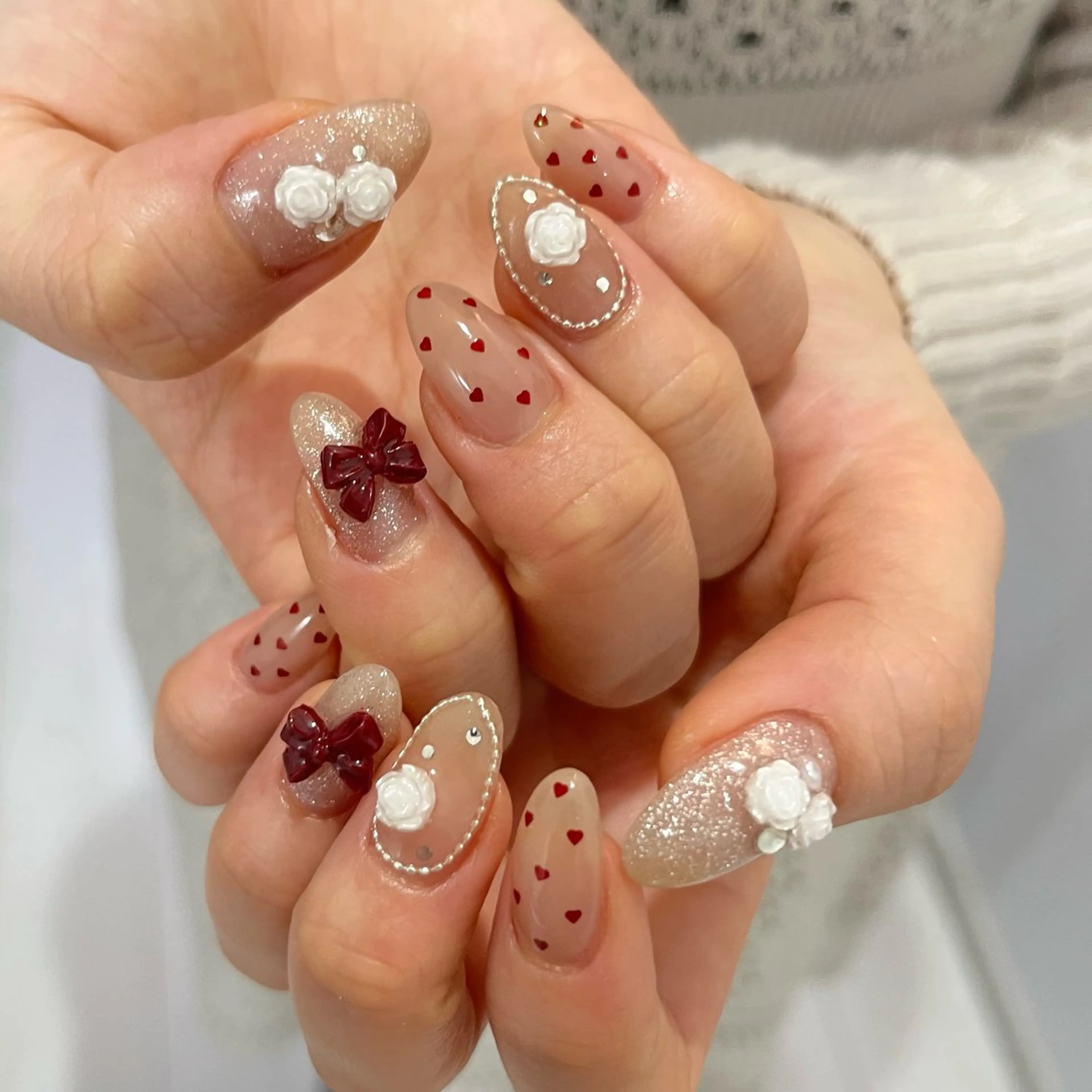 ネイル ハンドネイル Ray. ちゅるん系ニュアンスのネイルデザイン