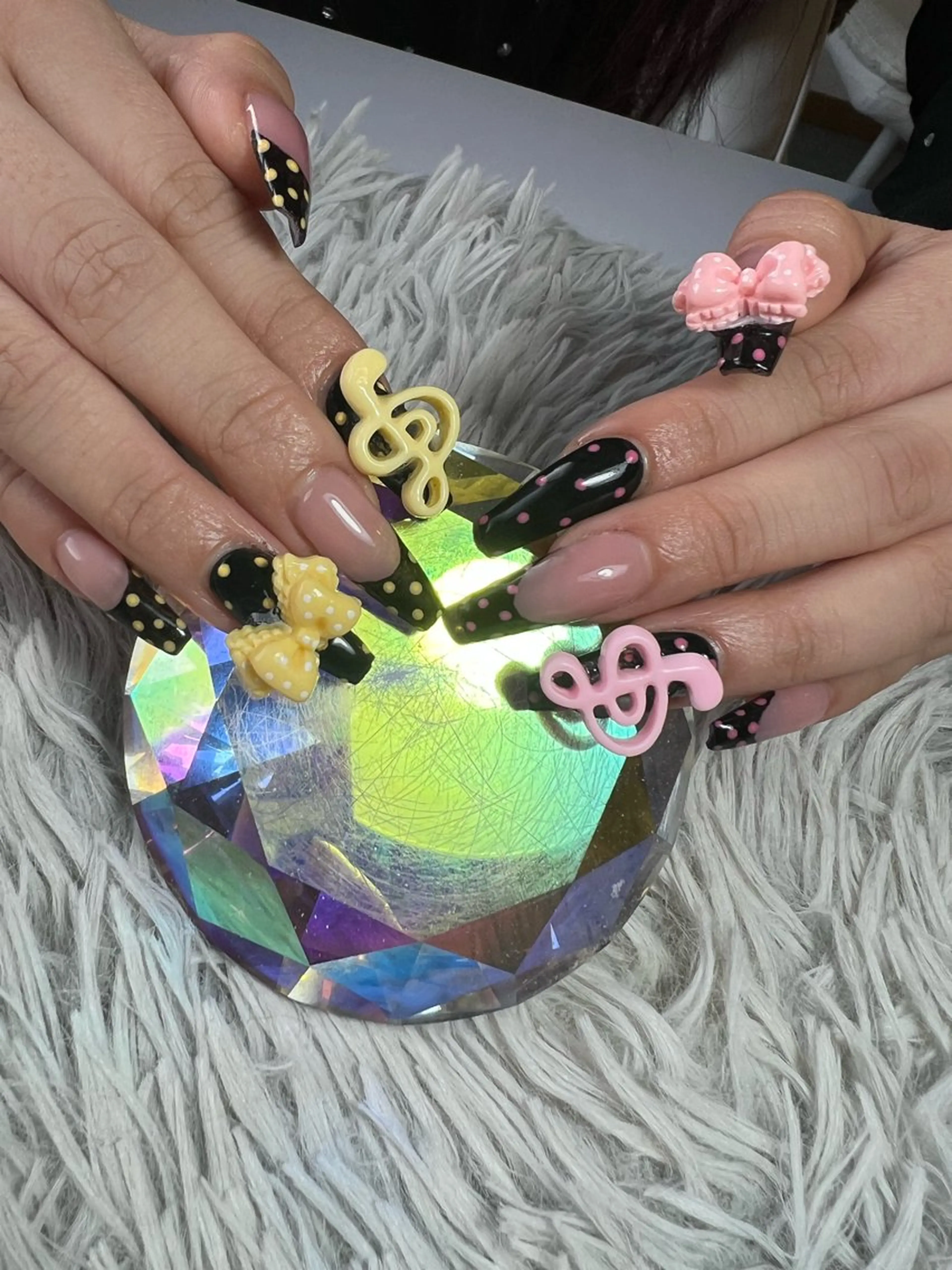 ネイル ドット スカルプネイル ハンドネイル シェヌネイル JURAのネイルデザイン