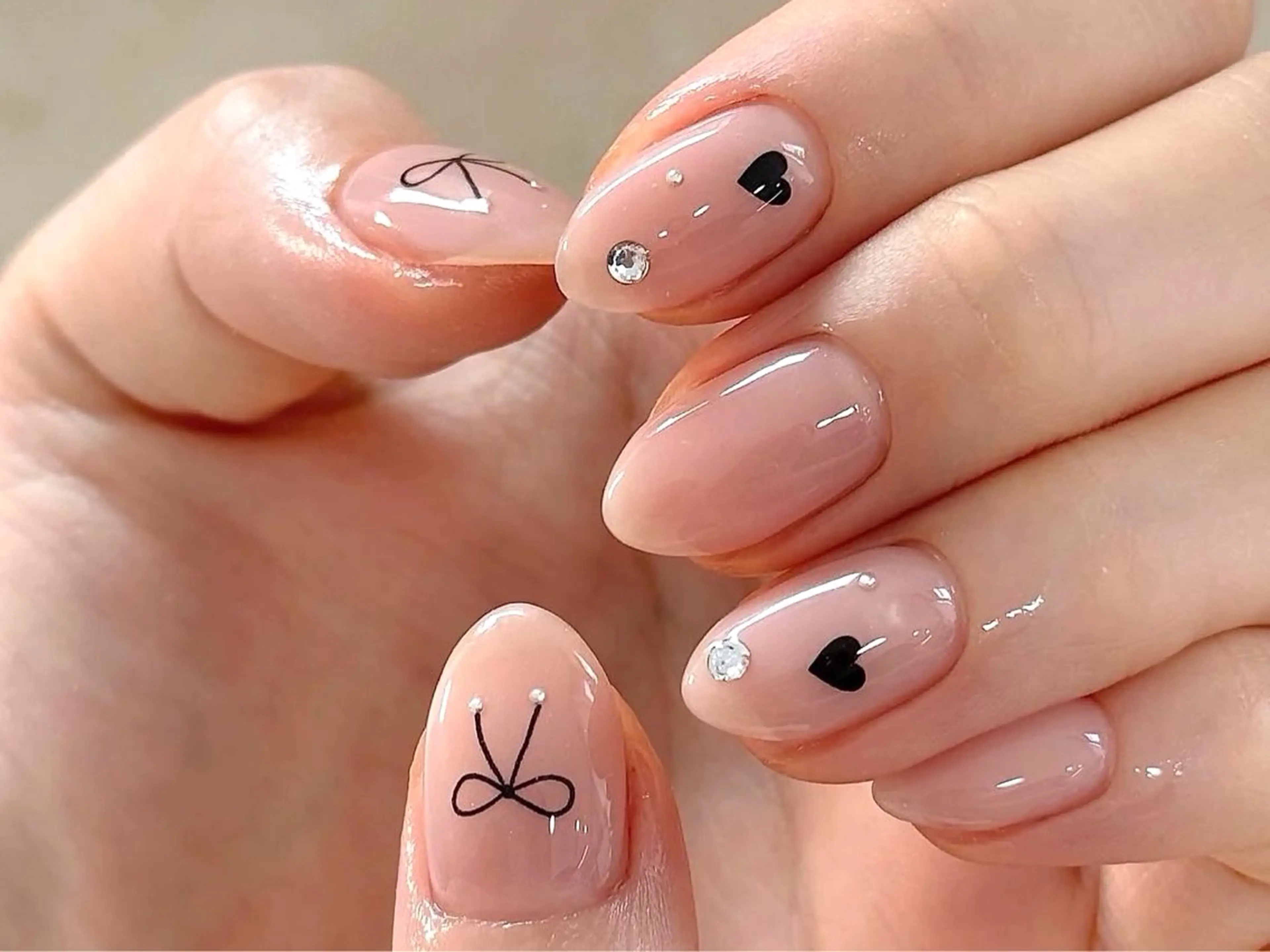 ネイル ハンドネイル ハンドケア DarkHoney 池袋店のネイルデザイン