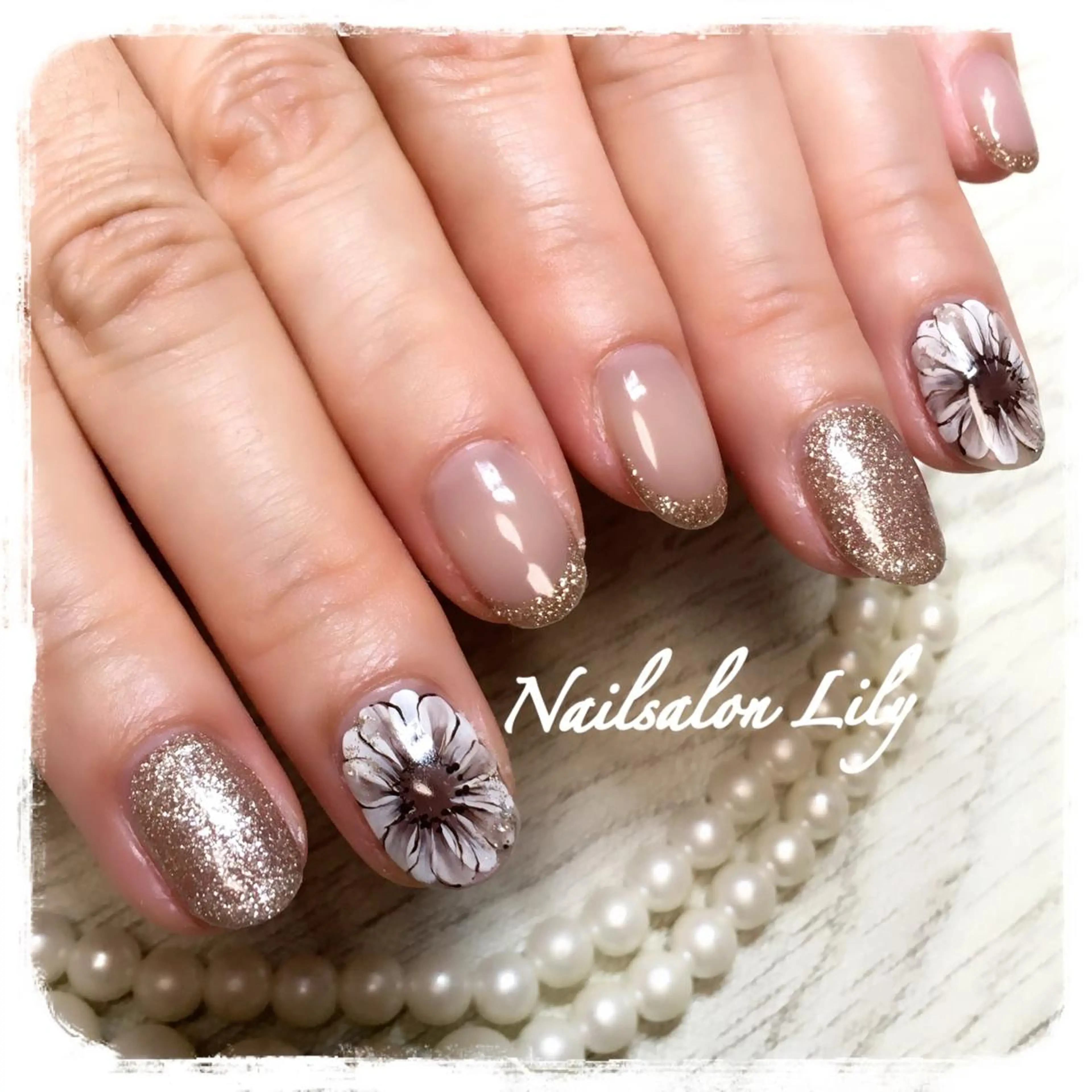 ネイル Nailsalon Lilyのネイルデザイン