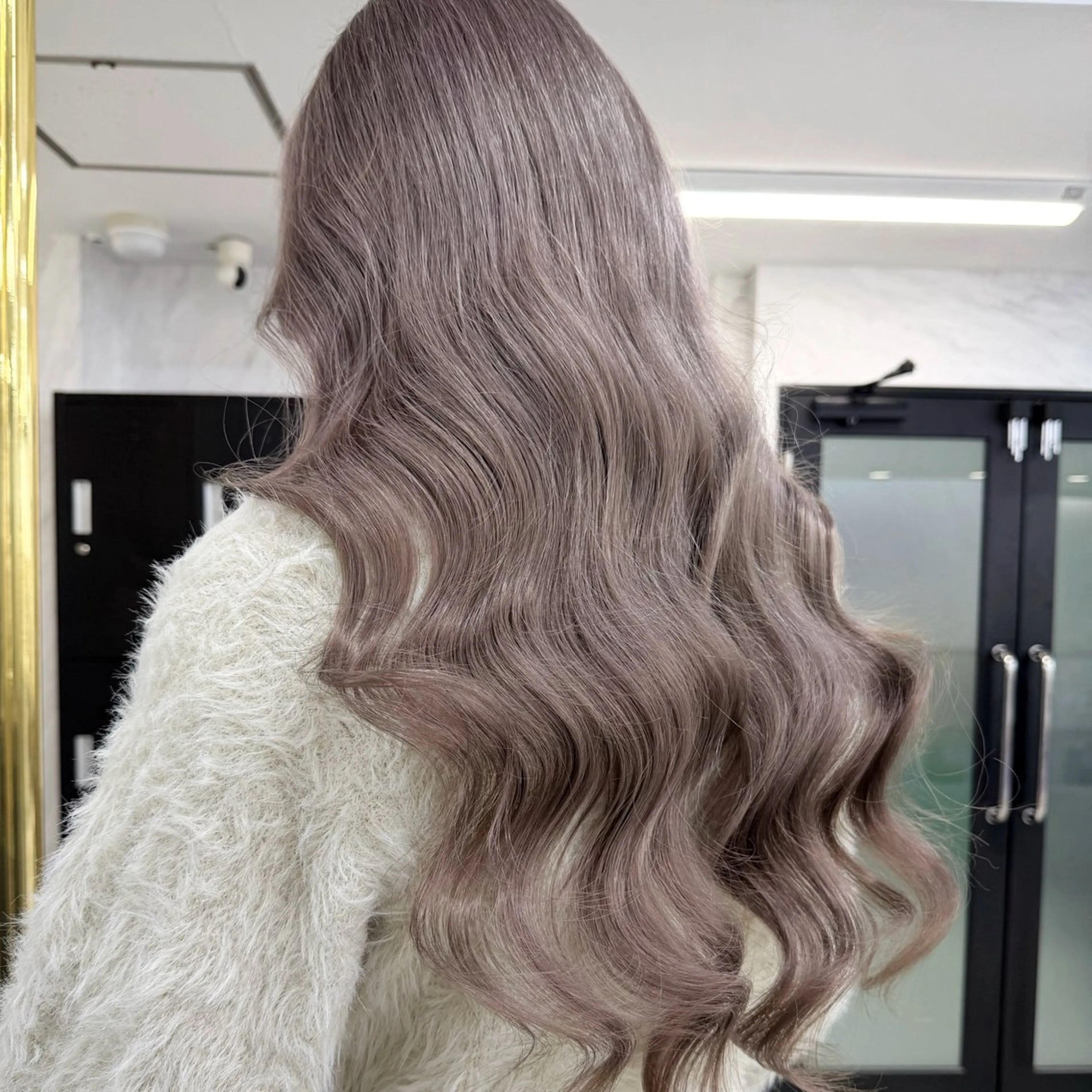 ロング カラー シールエクステ ハイトーンカラー エクステ ヘアカラー エクステ シールエクステ特化 ハイトーン、NANAのヘアスタイル