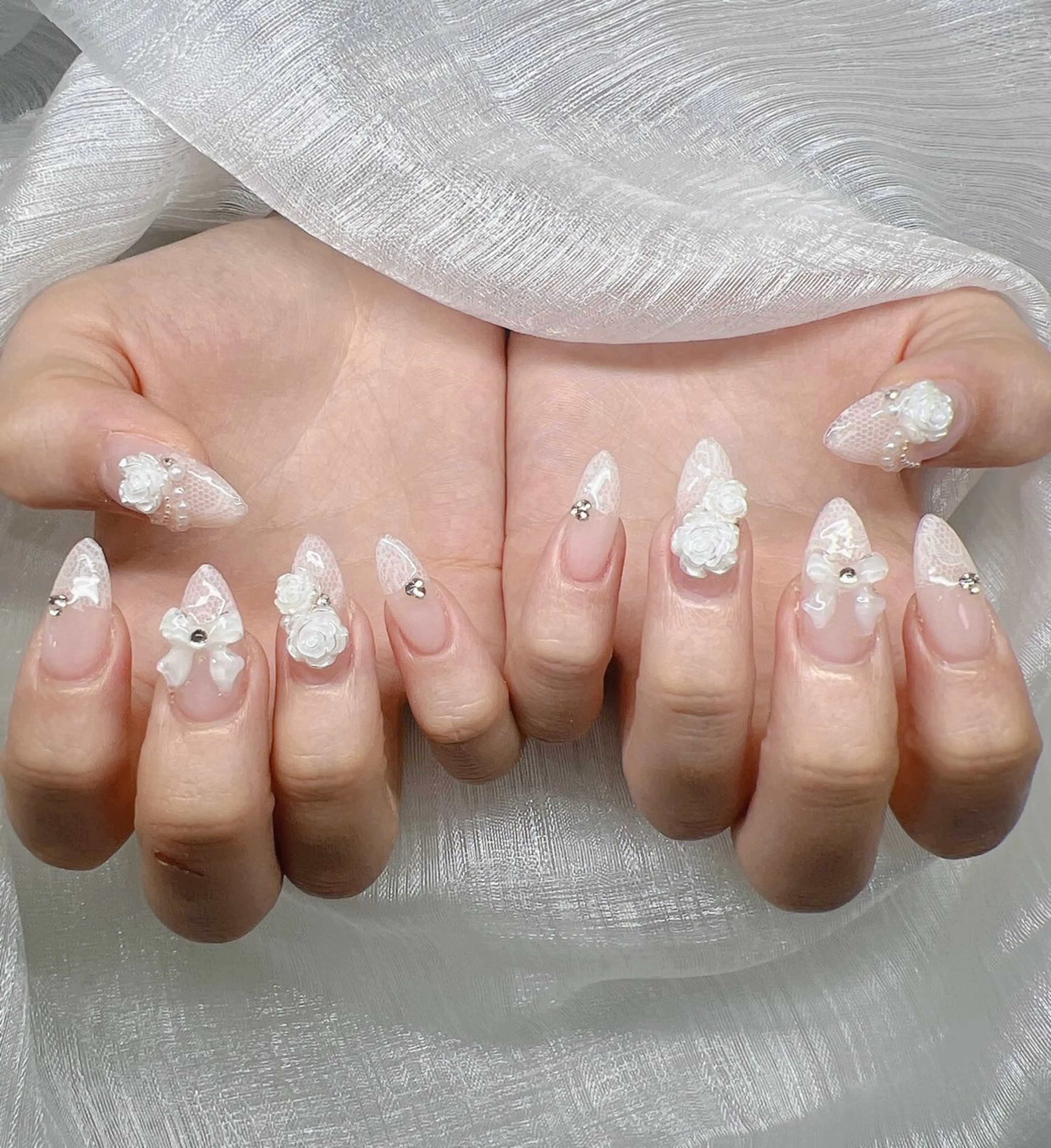 ネイル 長さ出し グラデーション 卒業式 キラキラネイル マグネットネイル ハンドネイル Lee Nails チップ長さだし専門店のネイルデザイン