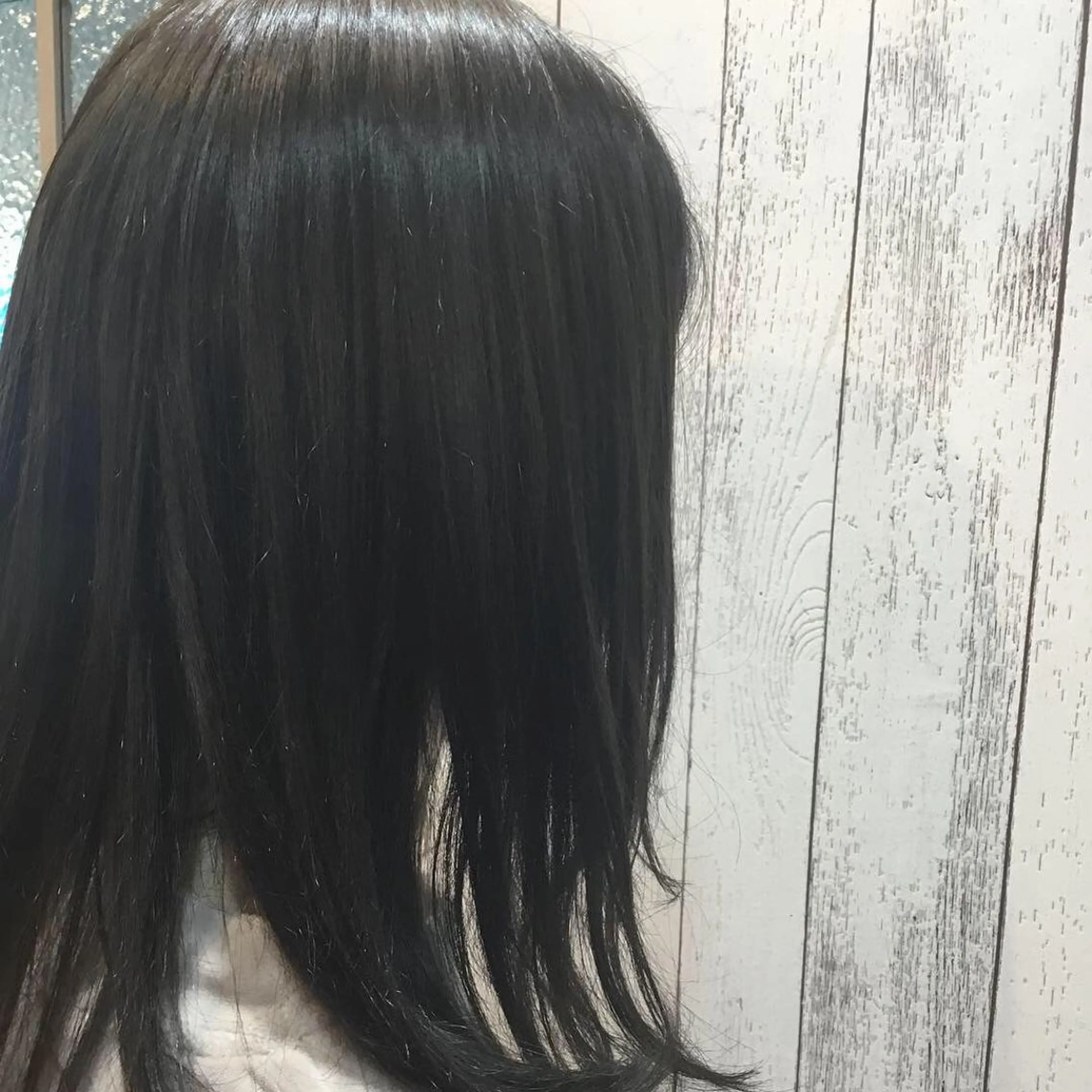 セミロング カラー パーマ embrace エンブレイスのヘアスタイル