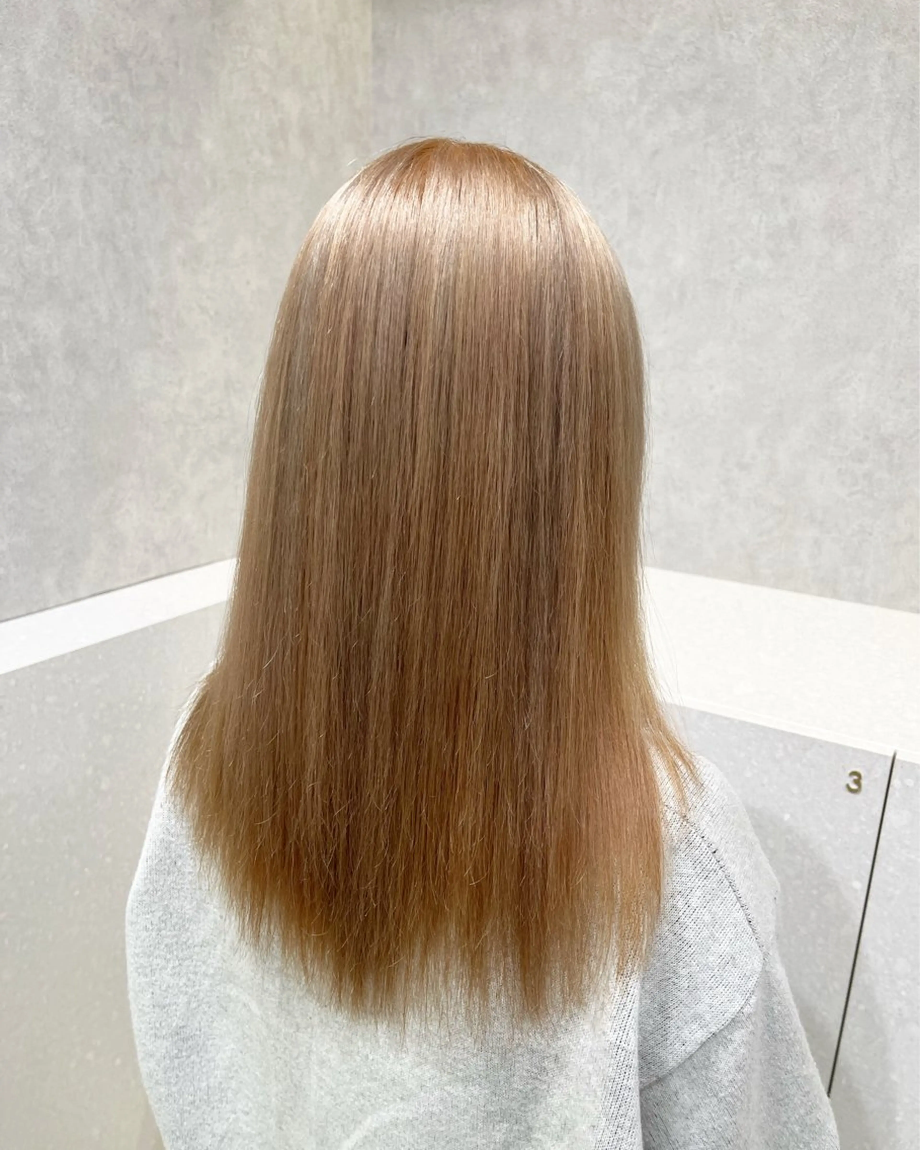 セミロング カラー 韓国ヘア🇰🇷透明 感カラー/yui🎀のヘアスタイル