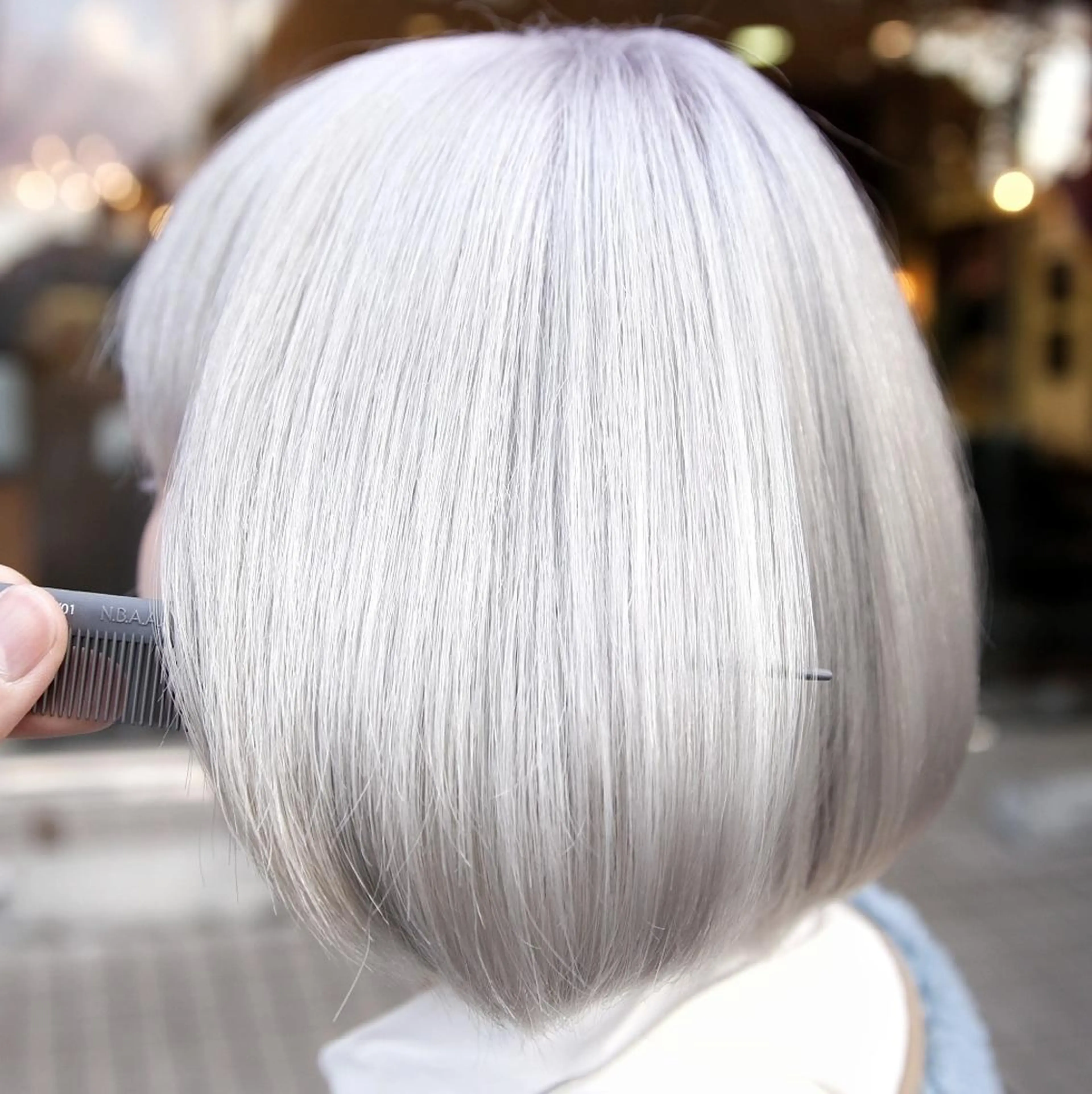 リタッチブリーチ＋カラー＋カットの写真