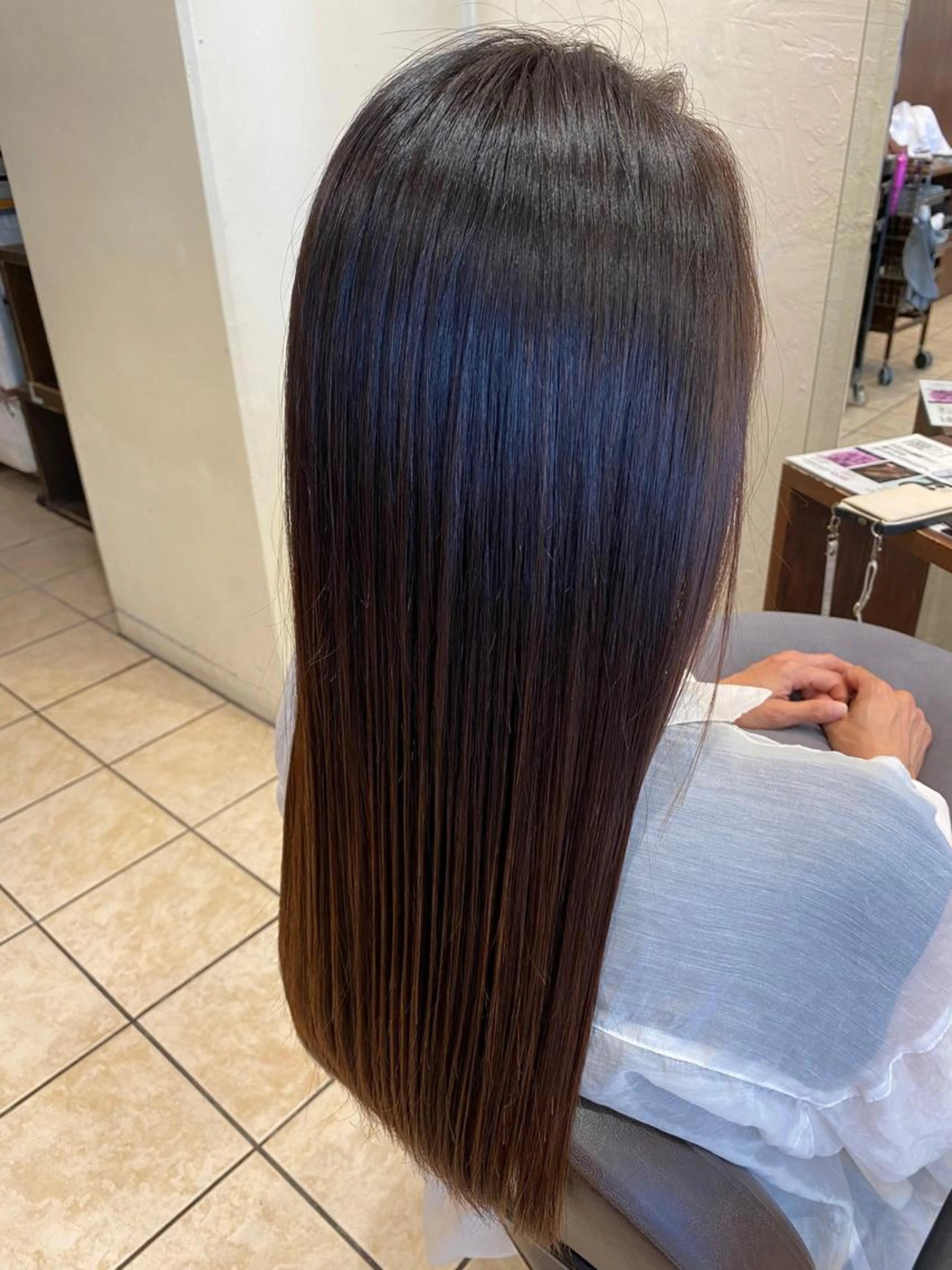 ツルさら☆カット＋縮毛矯正＋薬剤除去の写真