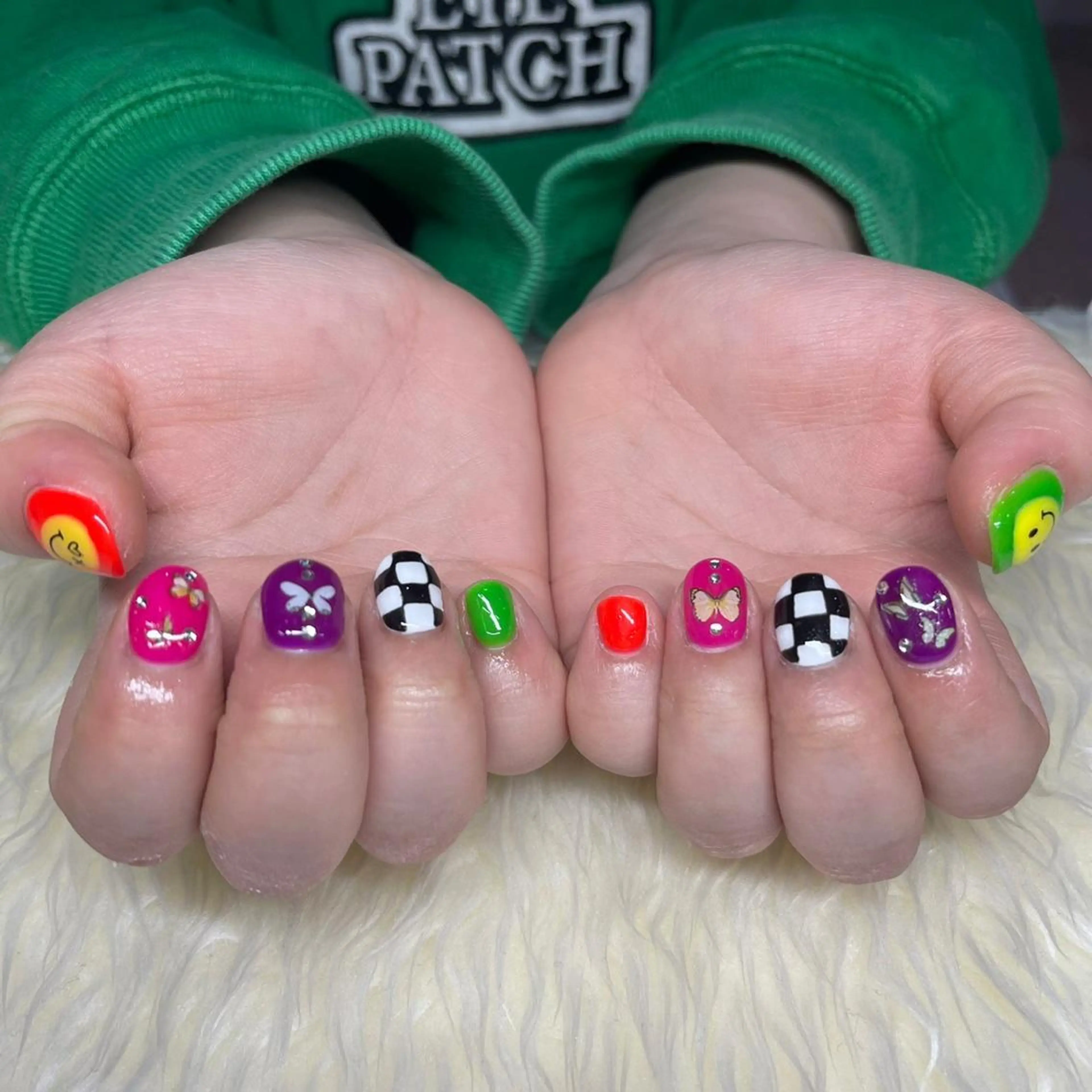 ネイル 長さ出し ジェルネイル 韓国ネイル マグネットネイル 持ち込み ハンドネイル Nail&eye Belire 新宿のネイルデザイン