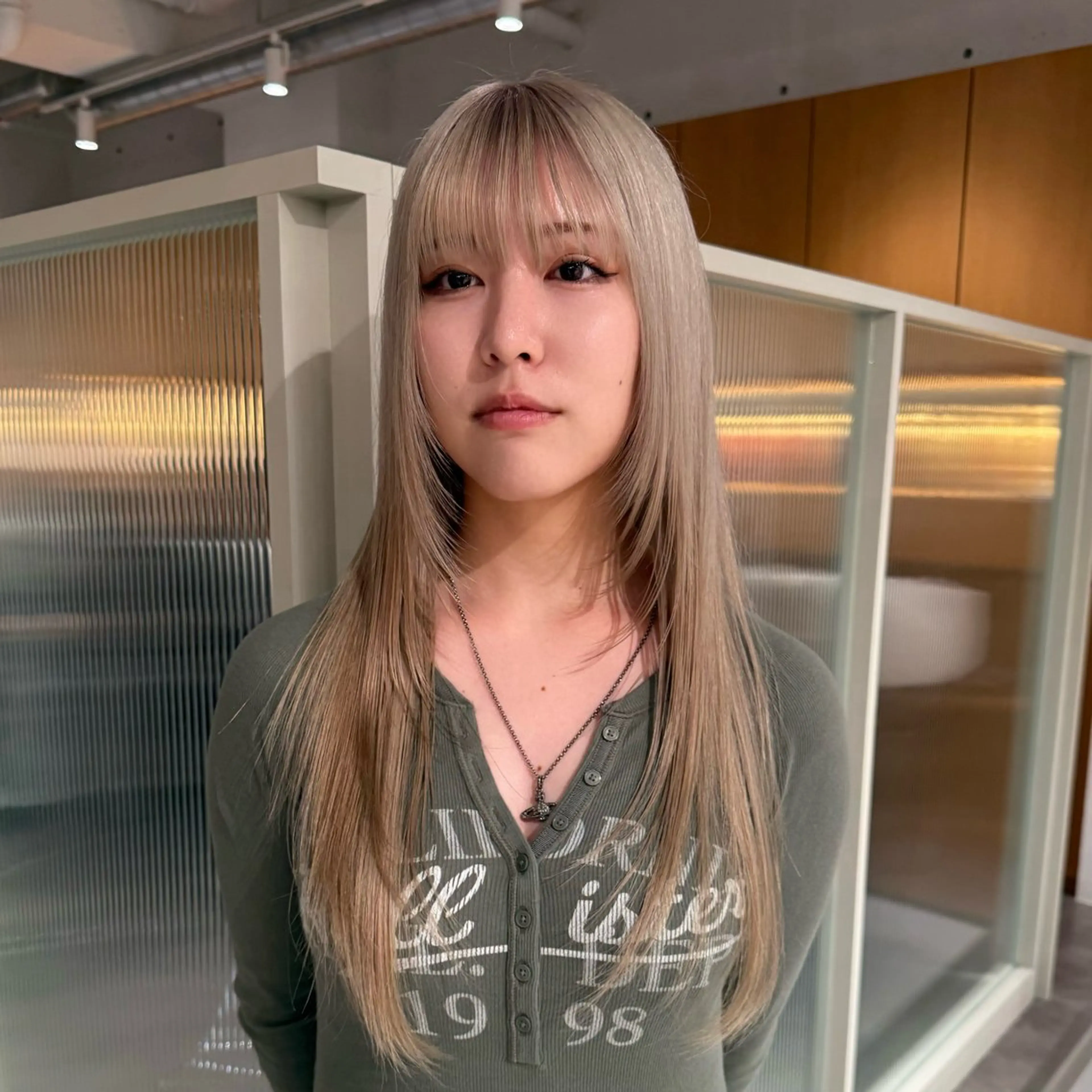 ⭐️平日限定50%OFF⭐️透明感ブリーチカラーの写真