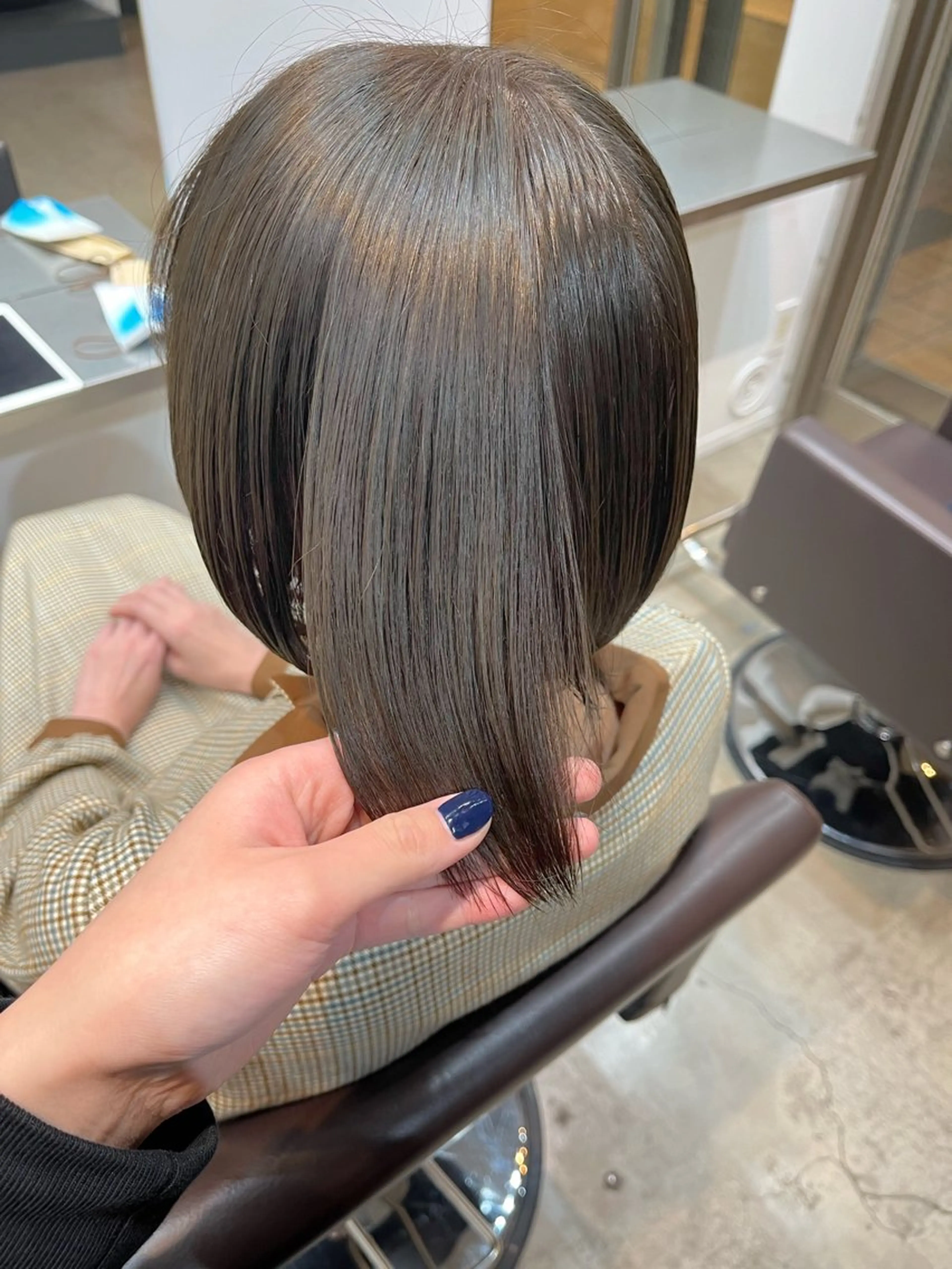 カラー ベージュカラー オリーブベージュ 【arc】 佐藤未希穂/レイヤーのヘアスタイル