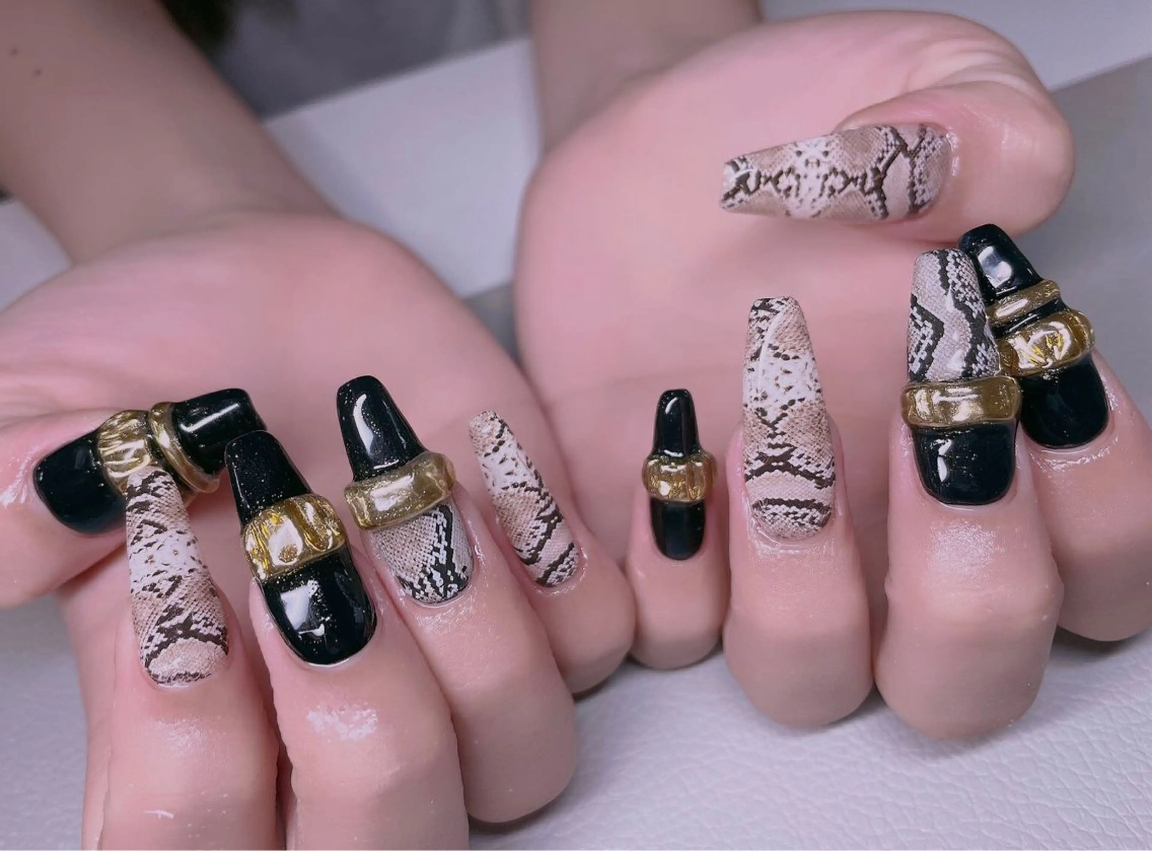 ネイル 美爪パラジェル導入店 Sunnilyのネイルデザイン