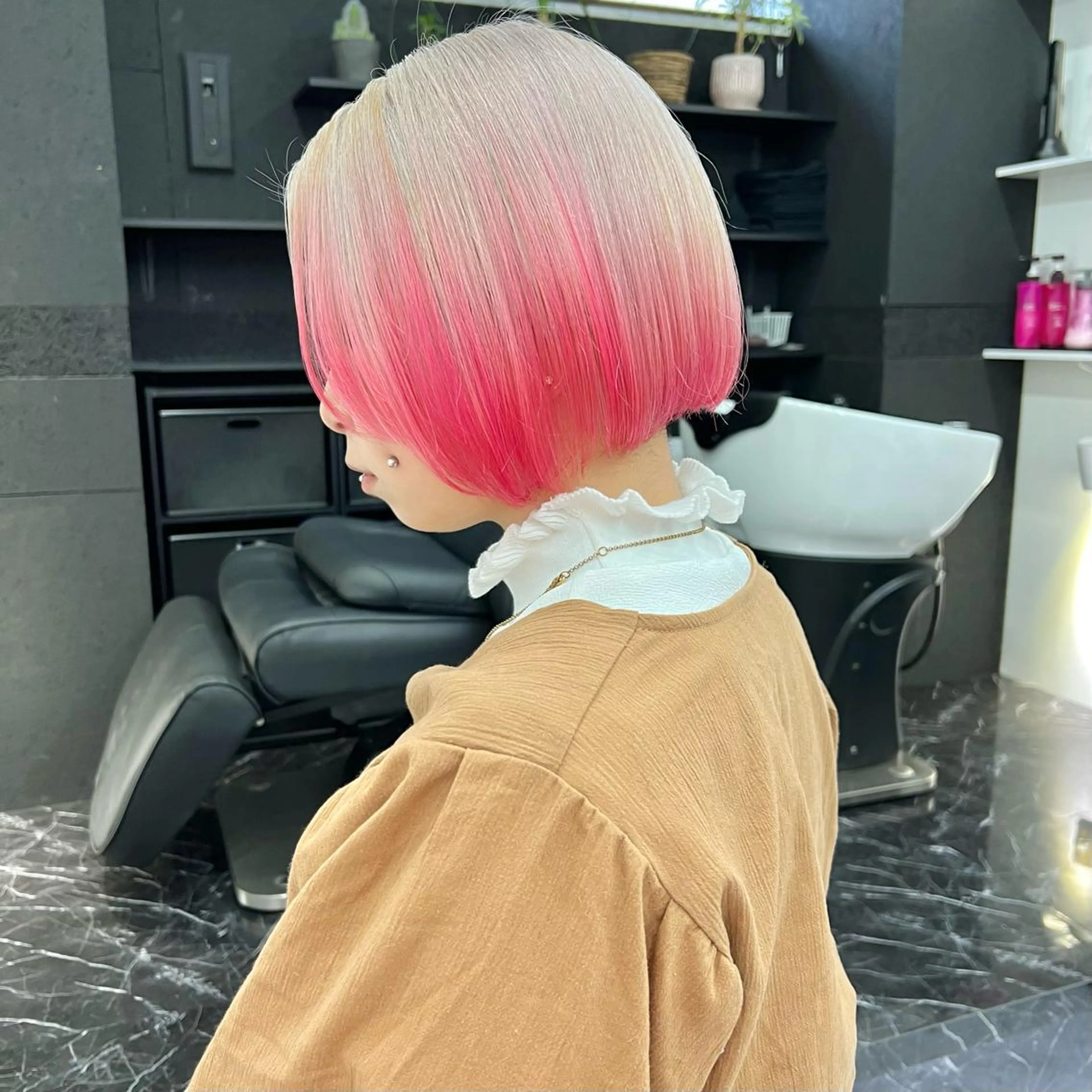 ショート カラー ブリーチ 透明感カラー ハイトーンカラー ChuDuck所属・🐮ChuDuck 代表 SHOTA🐮のヘアスタイル