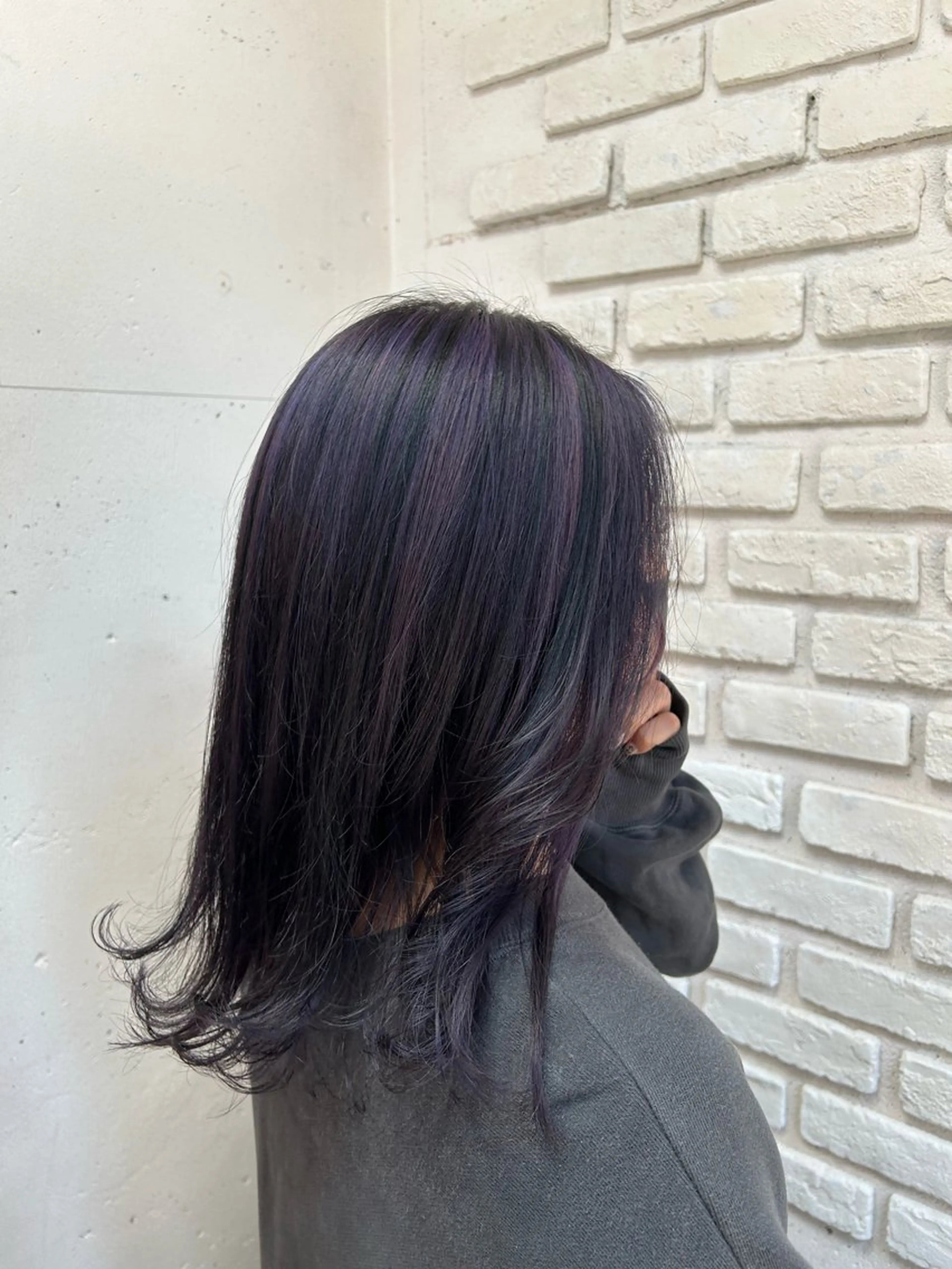 ミディアム カラー hozumi bilanciaのヘアスタイル