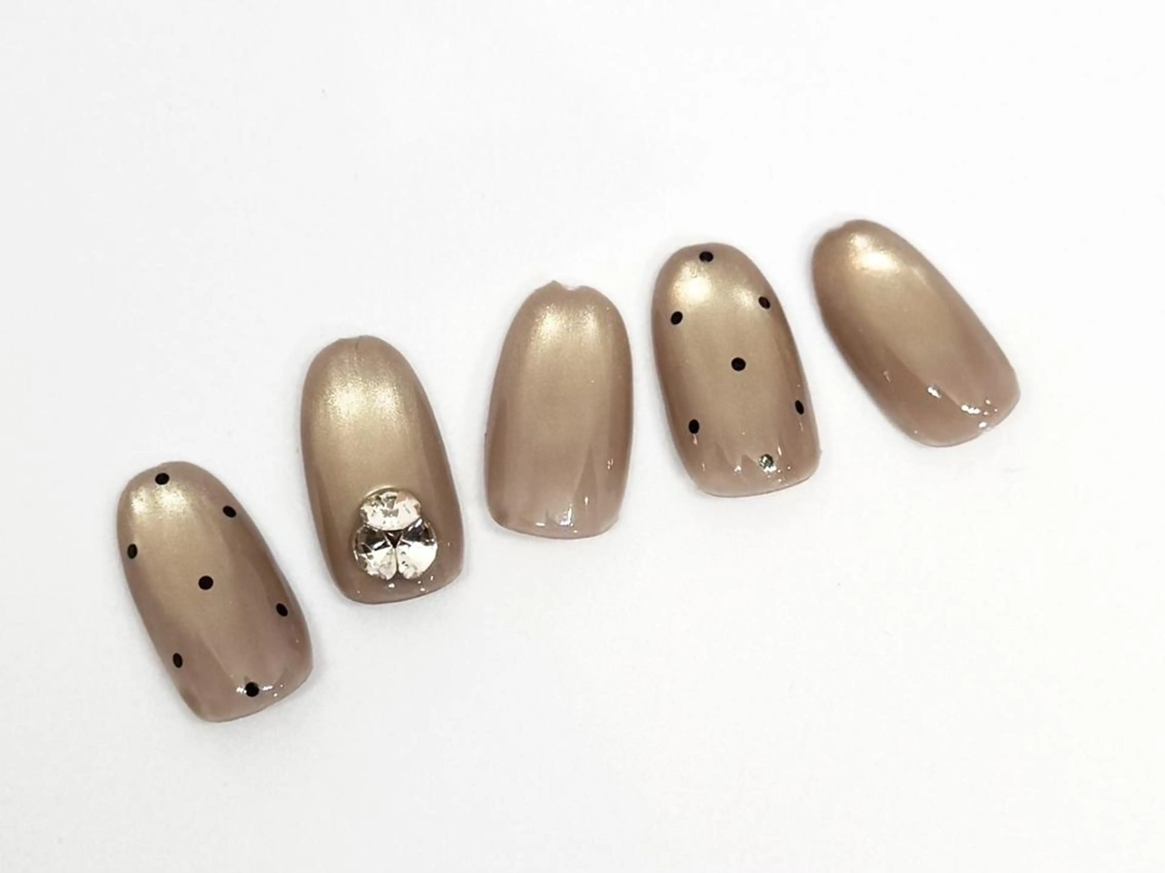 ネイル ハンドネイル 【寺岡】 ロイヤル•セラピストのネイルデザイン