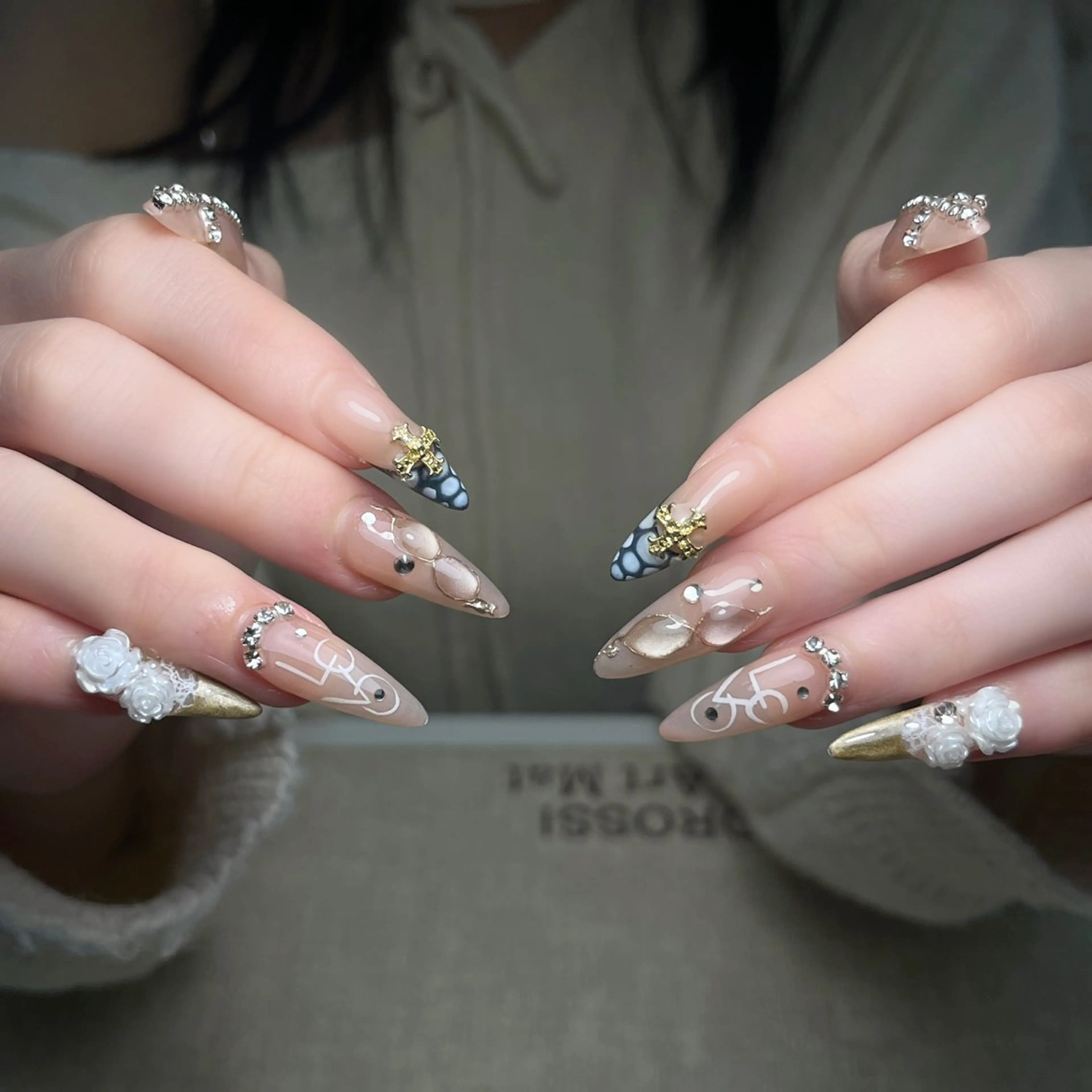 ネイル ハンドネイル ハンドケア Panda chan Novaのネイルデザイン