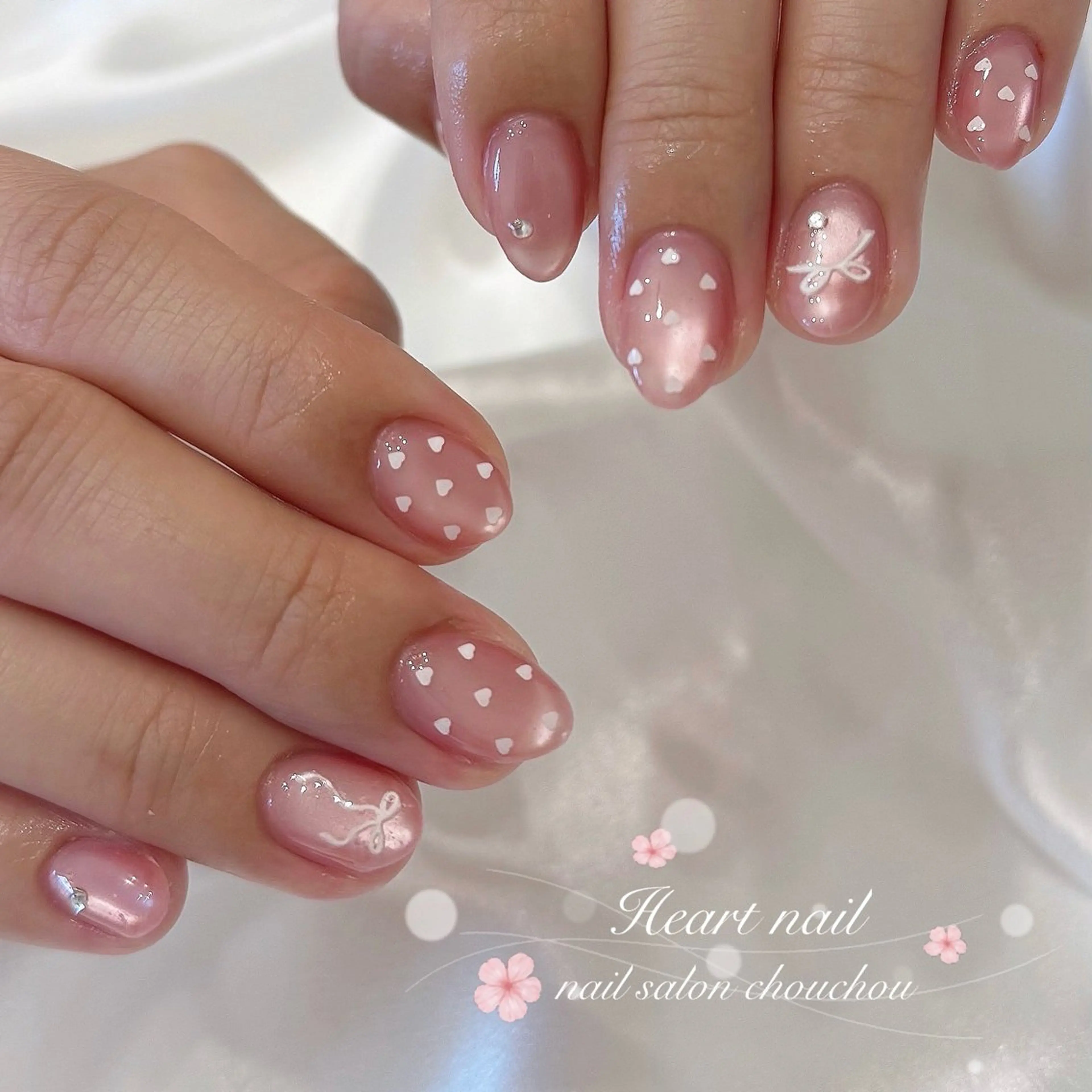 ネイル シュシュ 🎀 girly nailのネイルデザイン