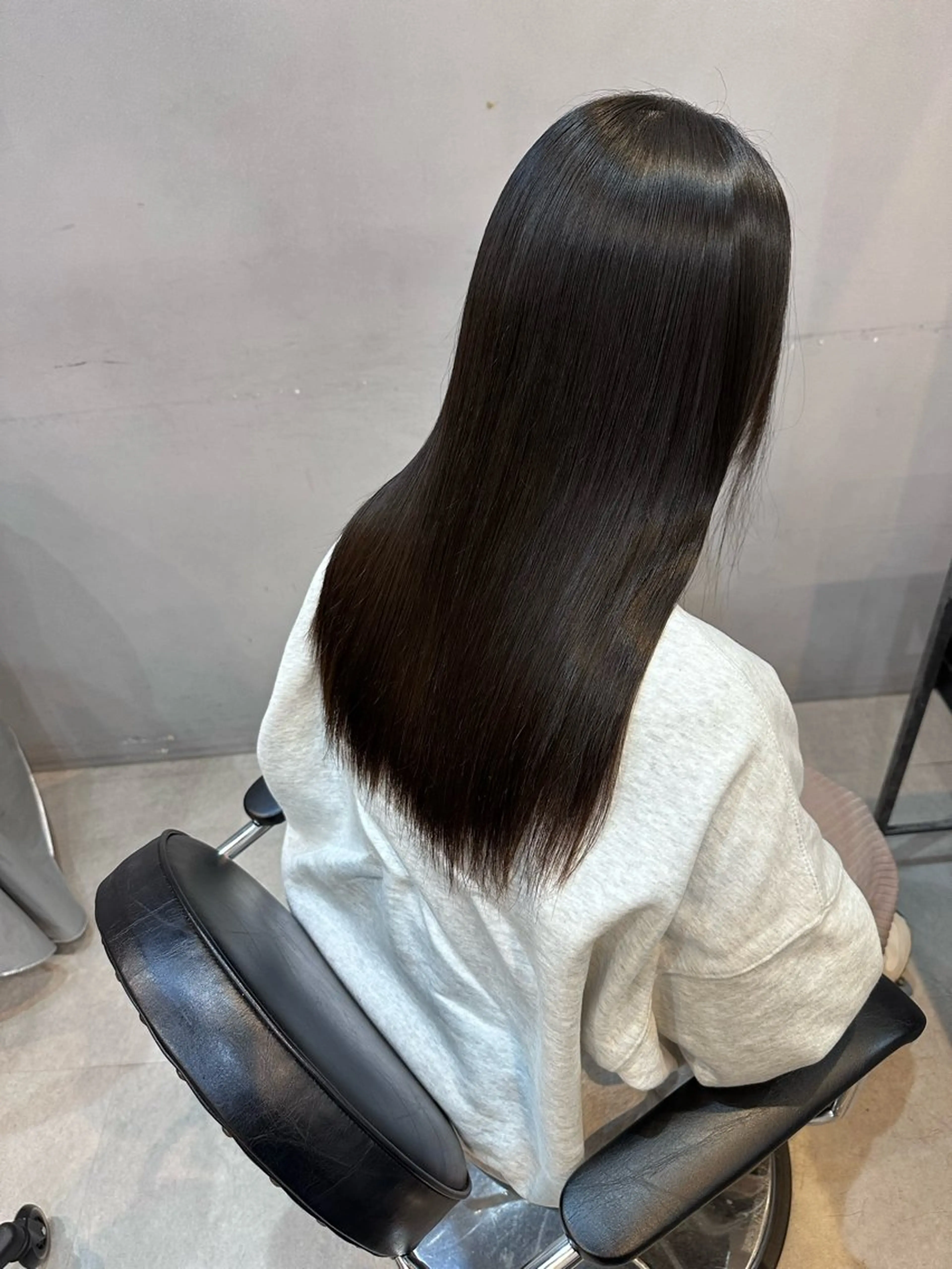 ロング カット 縮毛矯正 髪質改善・艶カラー HIROTOのヘアスタイル