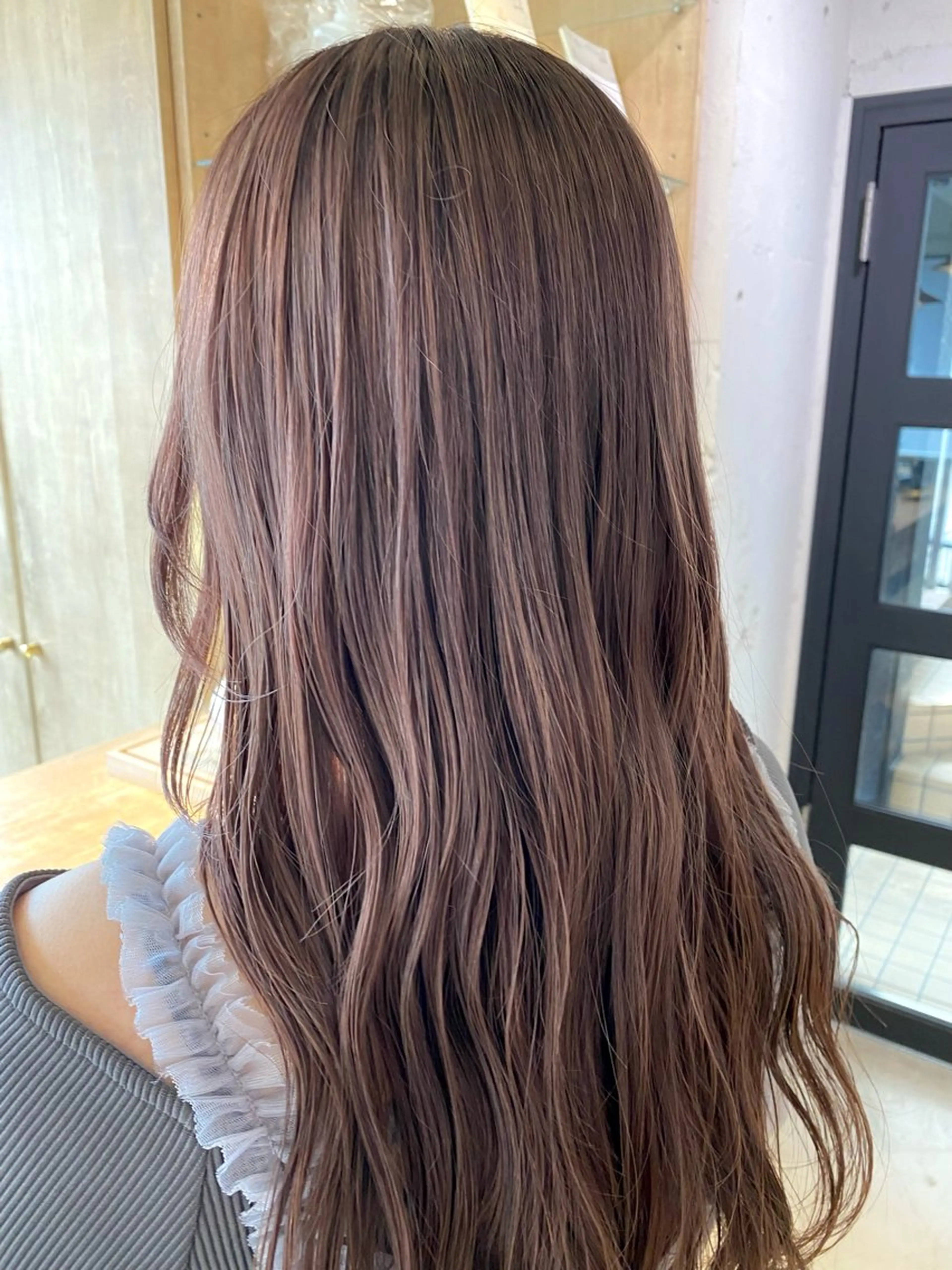 ロング カラー 透明感カラー グレージュ ピンクカラー レイヤー×髪質改善✨ 渋谷/佐藤侑哉のヘアスタイル