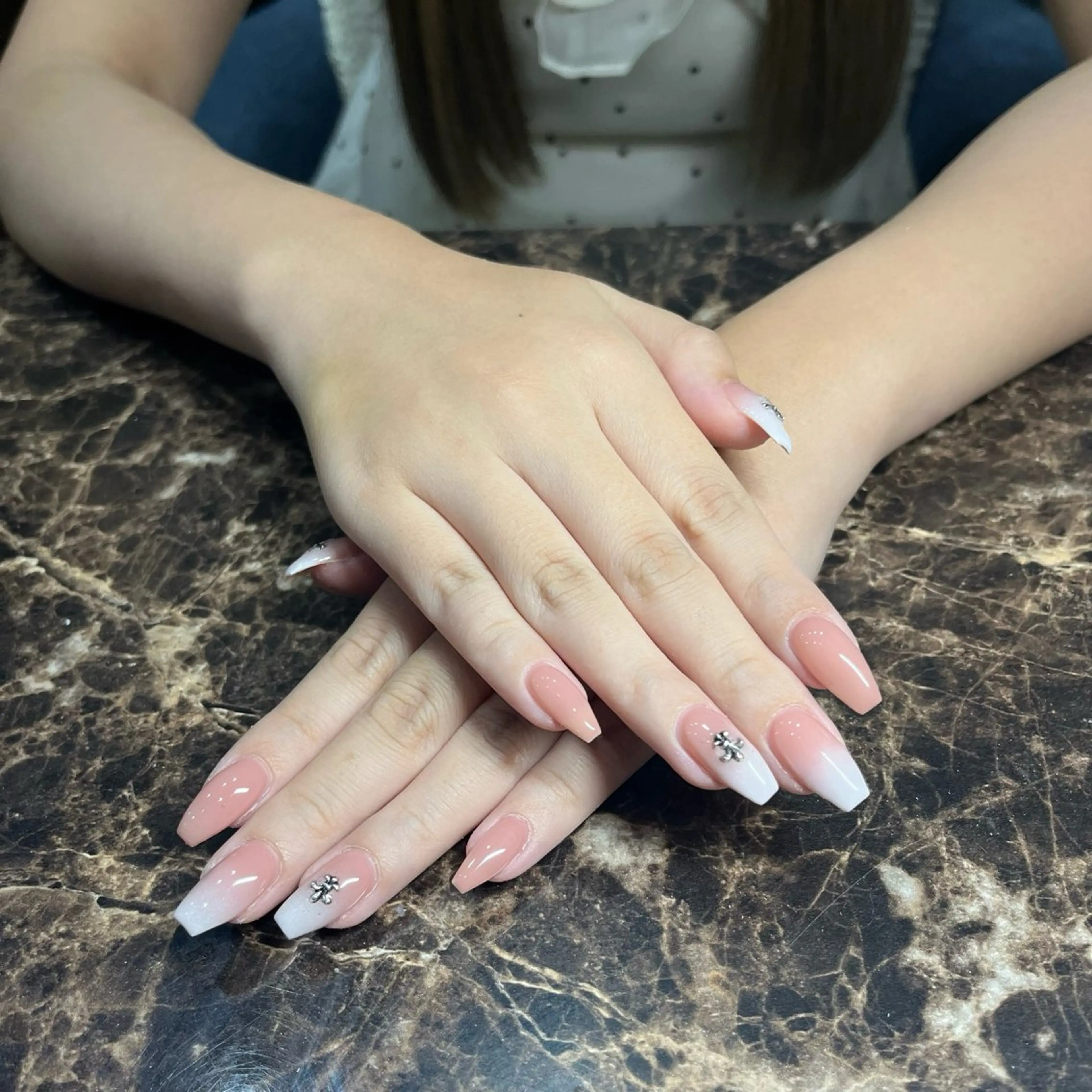 ネイル ハンドネイル IROHA nail 有美のネイルデザイン