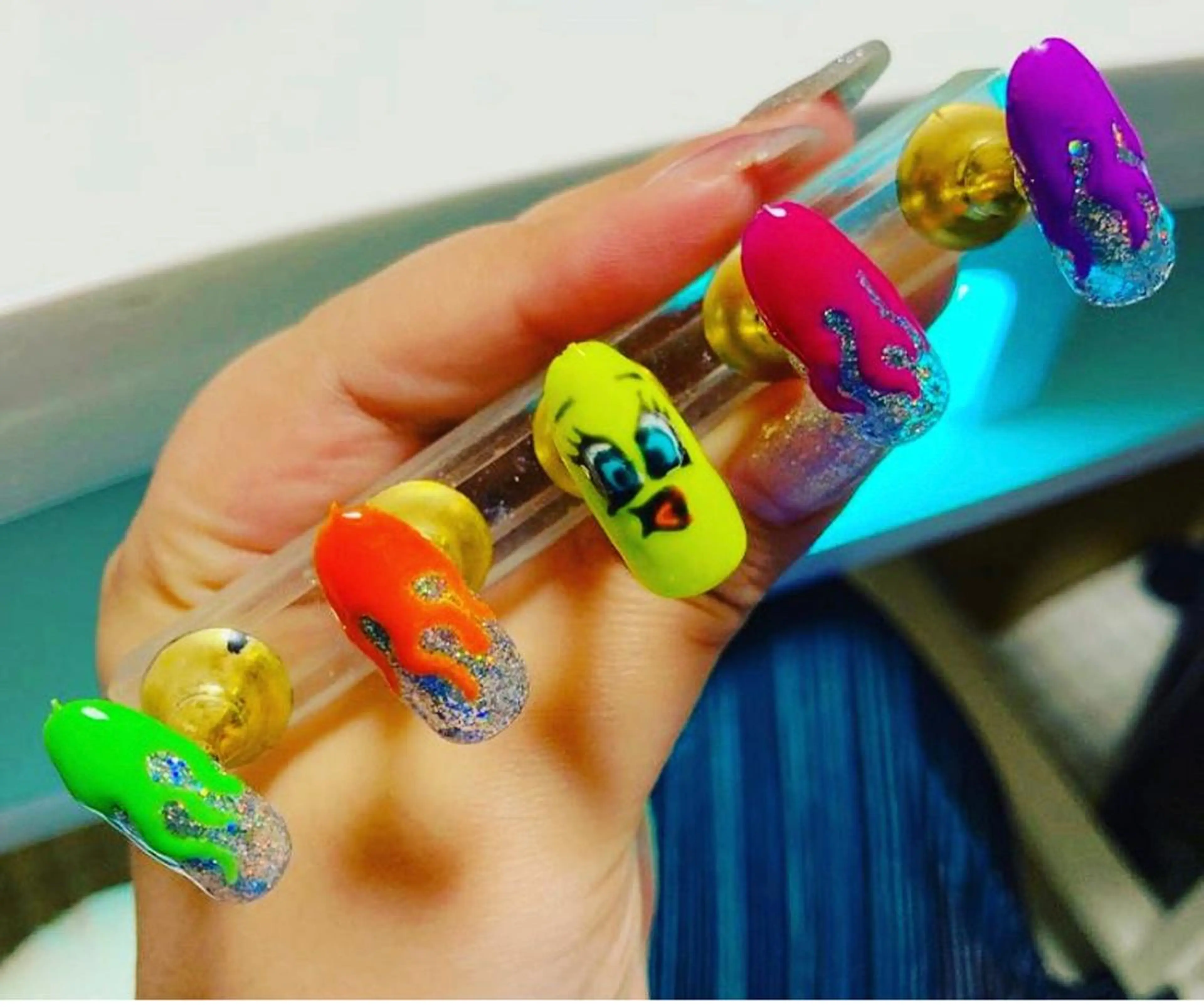 ネイル フットネイル ジェルネイル 持ち込み ニュアンスネイル ワンカラーネイル YunAsu ひぃちゃんのエステ・リラクイメージ