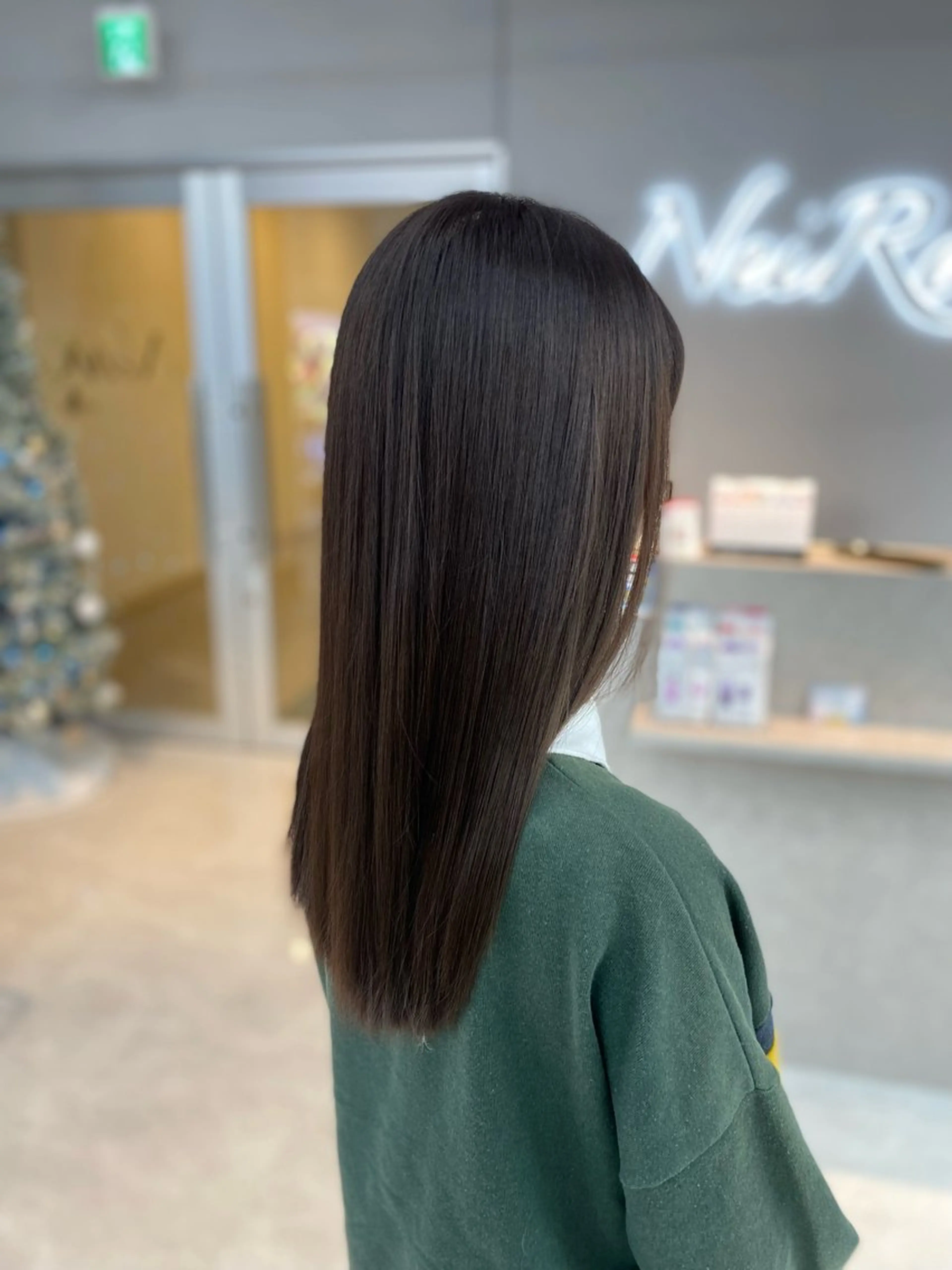 セミロング チョコレートブラウン ヘアカラー ことり 🐣の眉毛・アイブロウイメージ