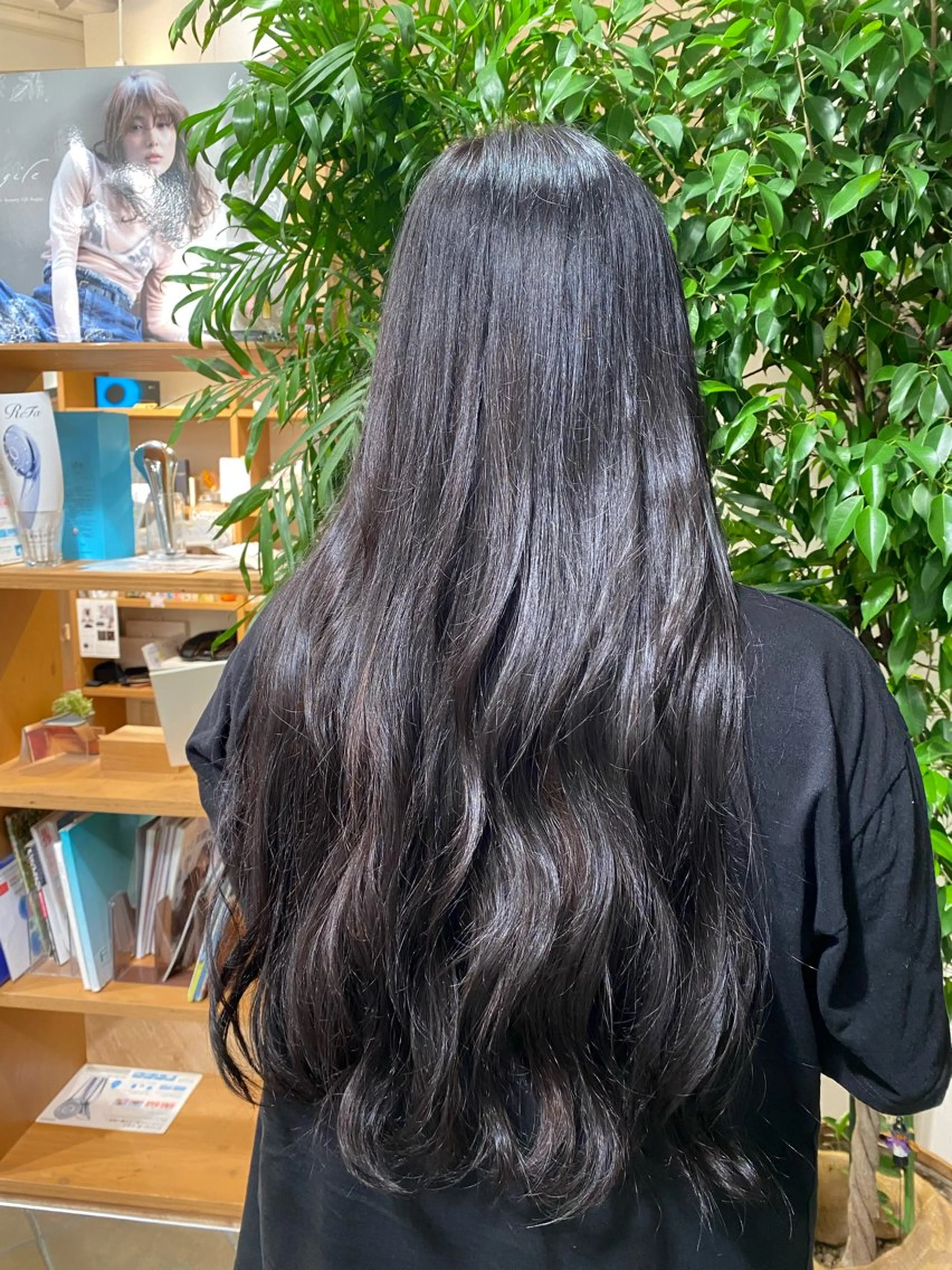 カラー みやもと みくのヘアスタイル